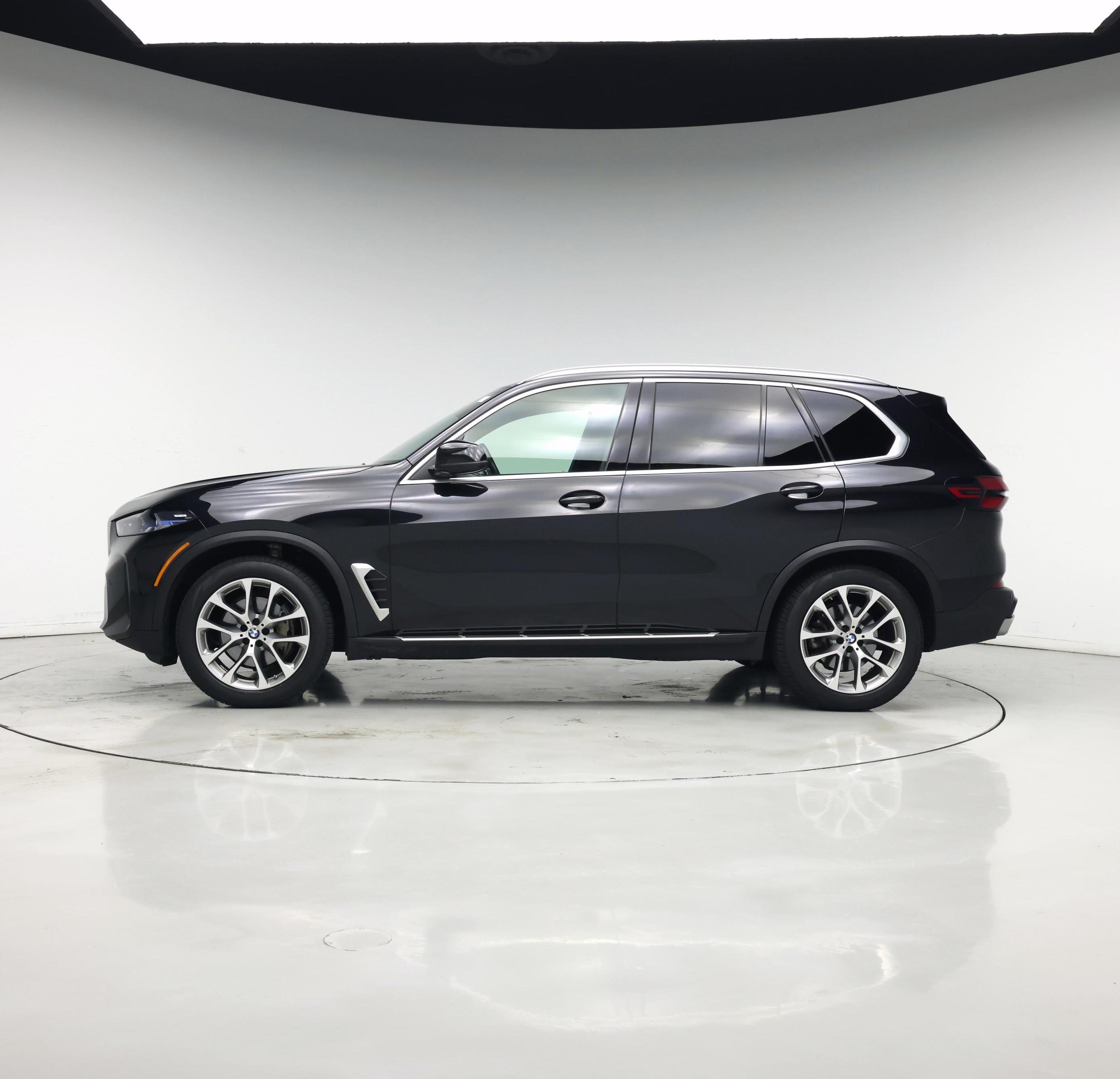 Thumbnail: 2024 BMW X5 - 3
