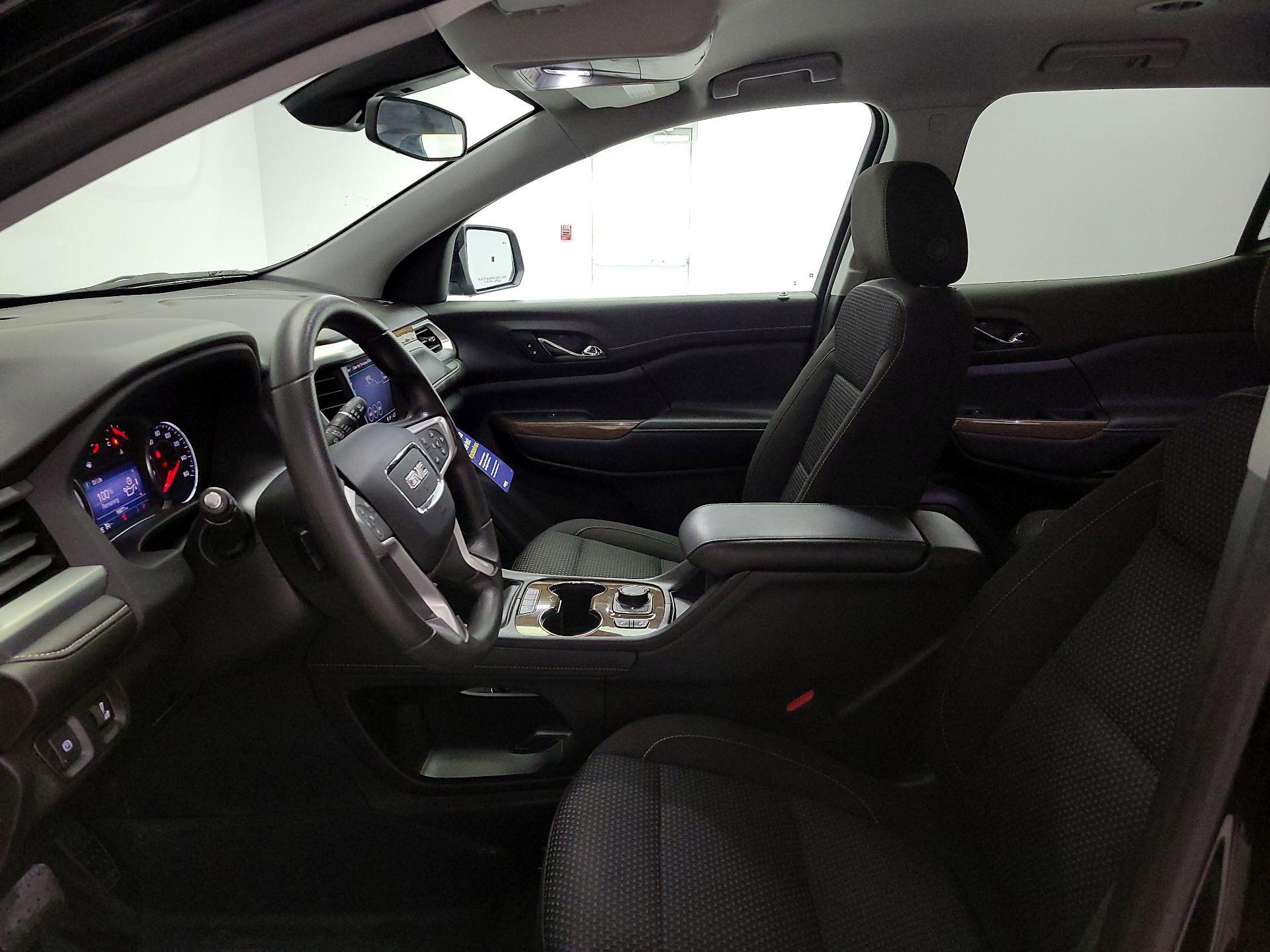 Thumbnail: 2022 GMC Acadia - 11