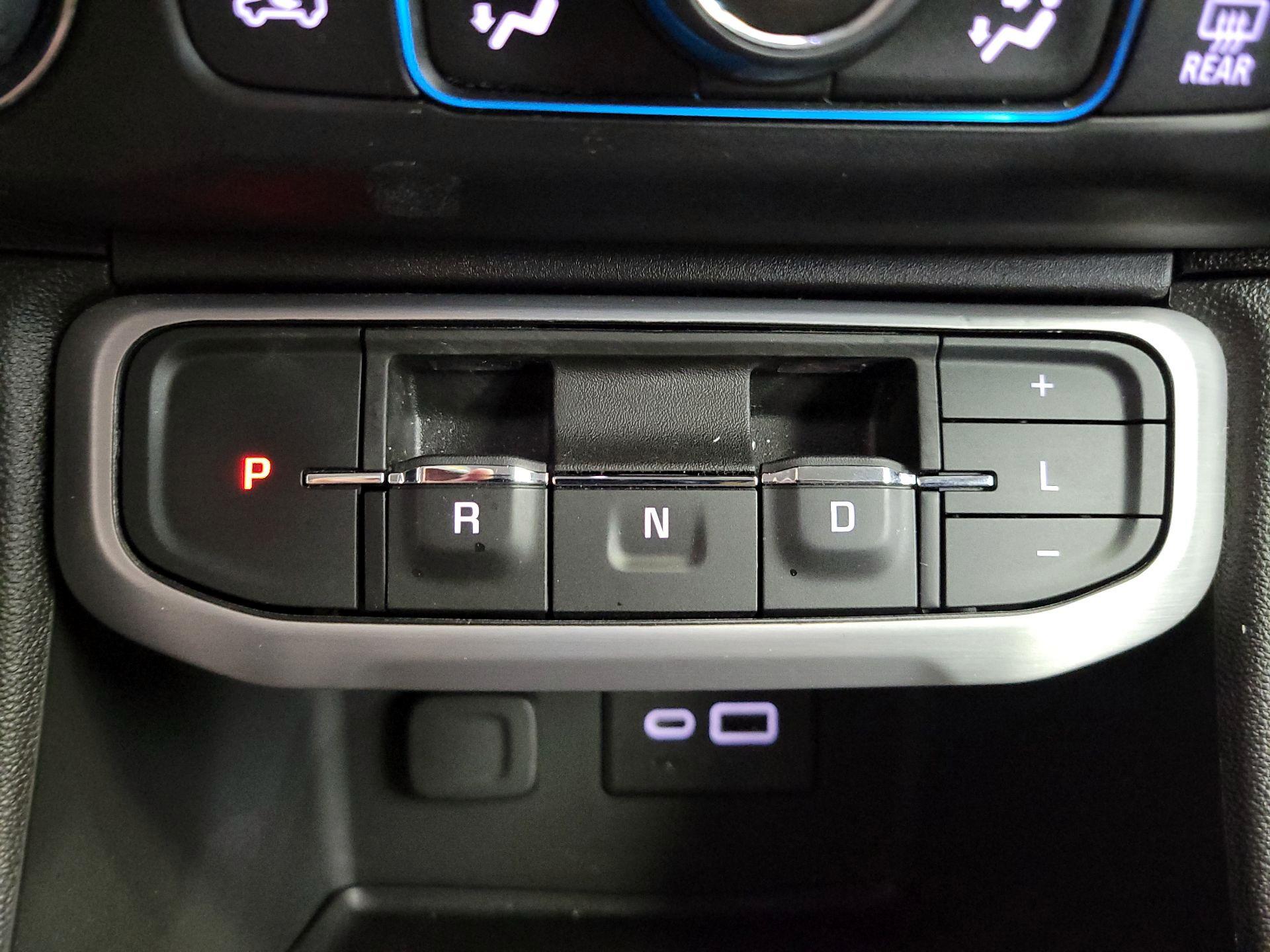 Thumbnail: 2022 GMC Acadia - 17