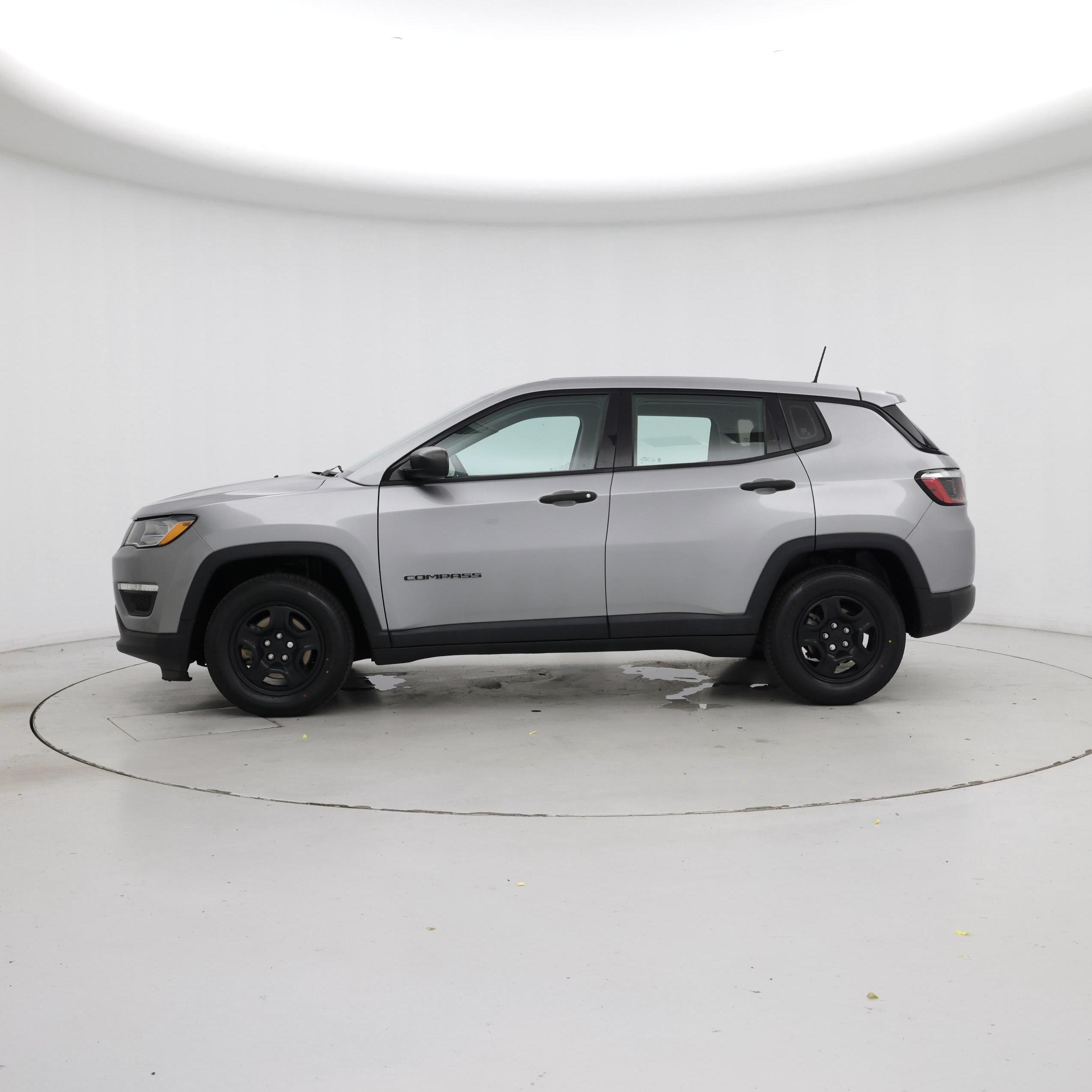 Thumbnail: 2021 Jeep Compass - 3
