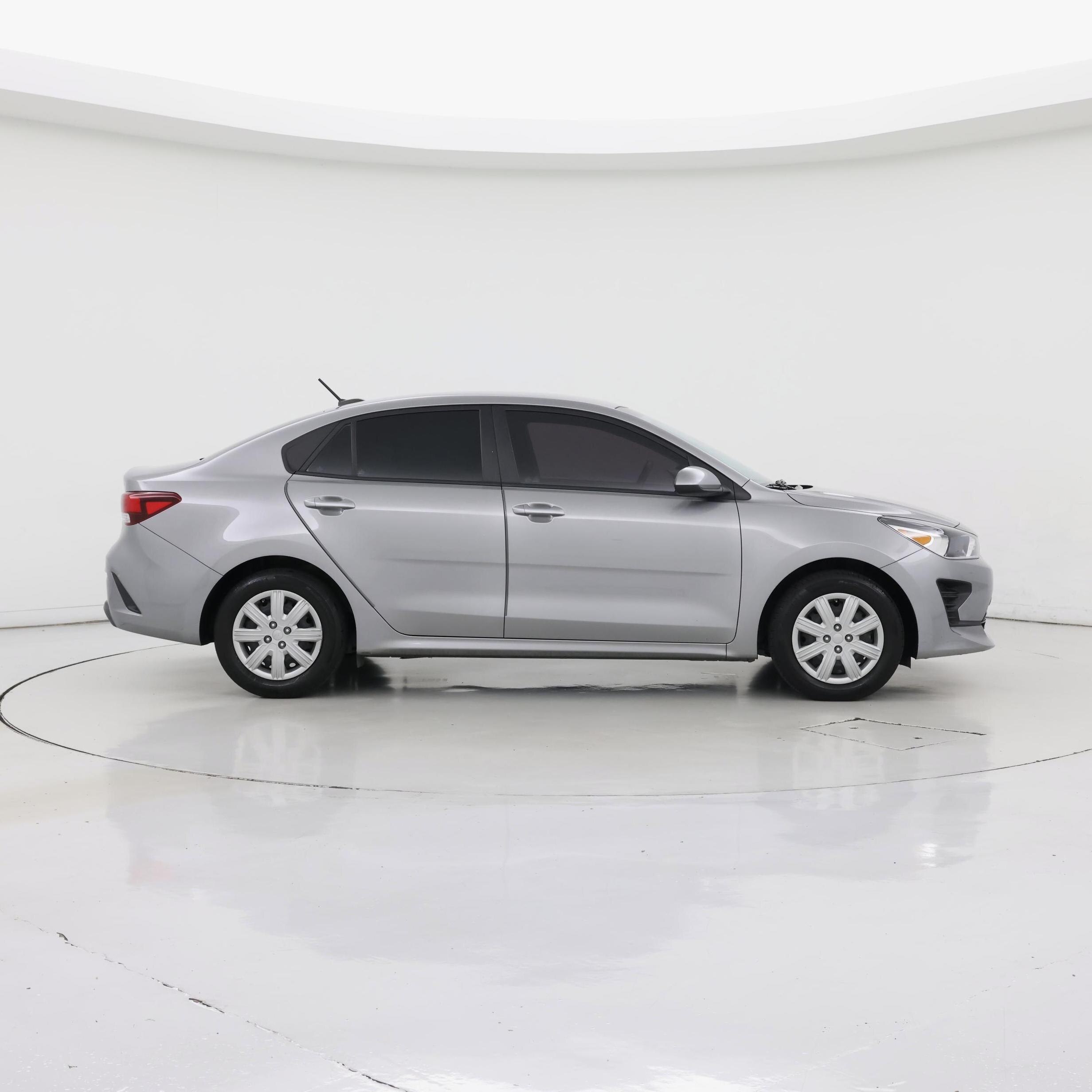 Thumbnail: 2023 Kia Rio - 7