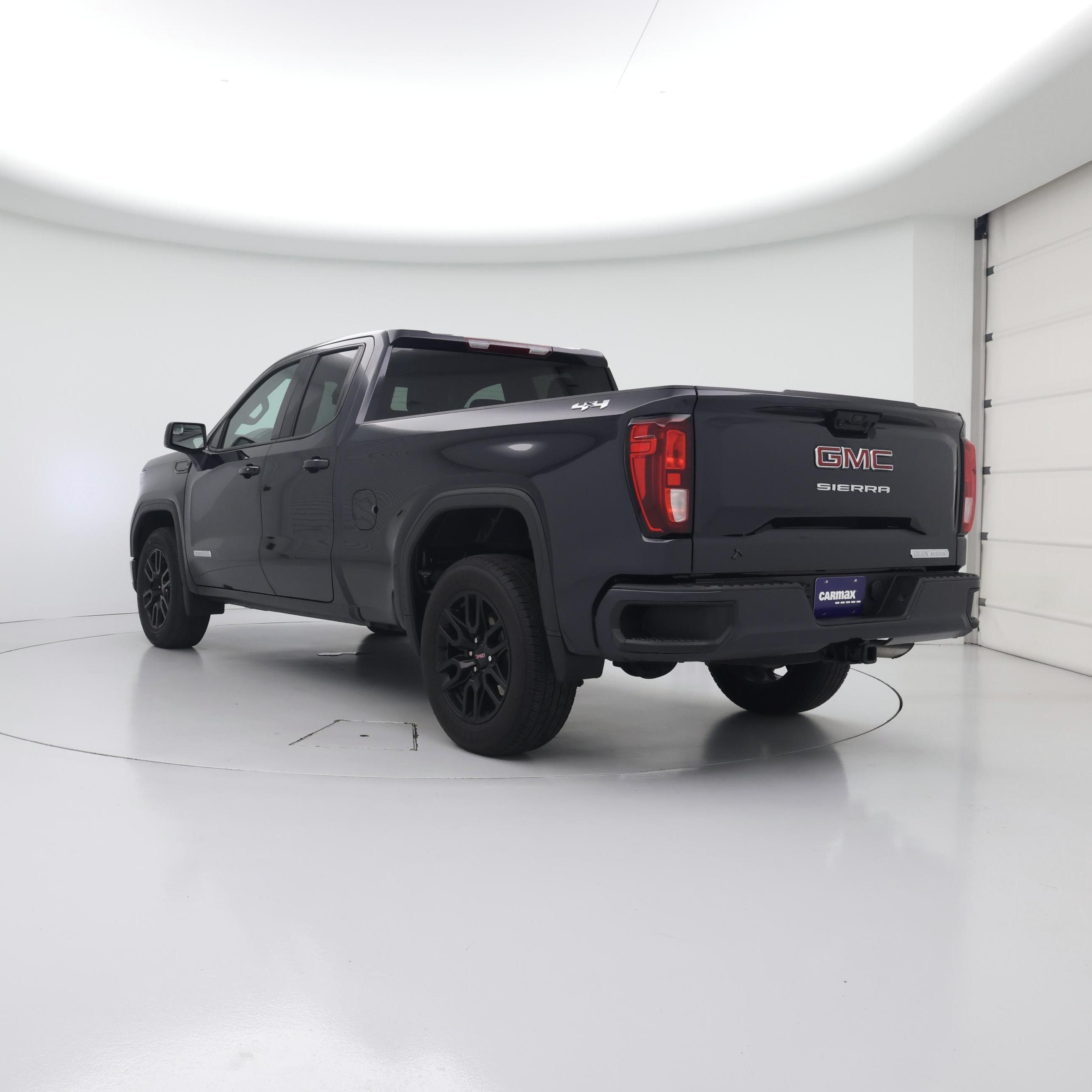 Thumbnail: 2023 GMC Sierra 1500 - 2