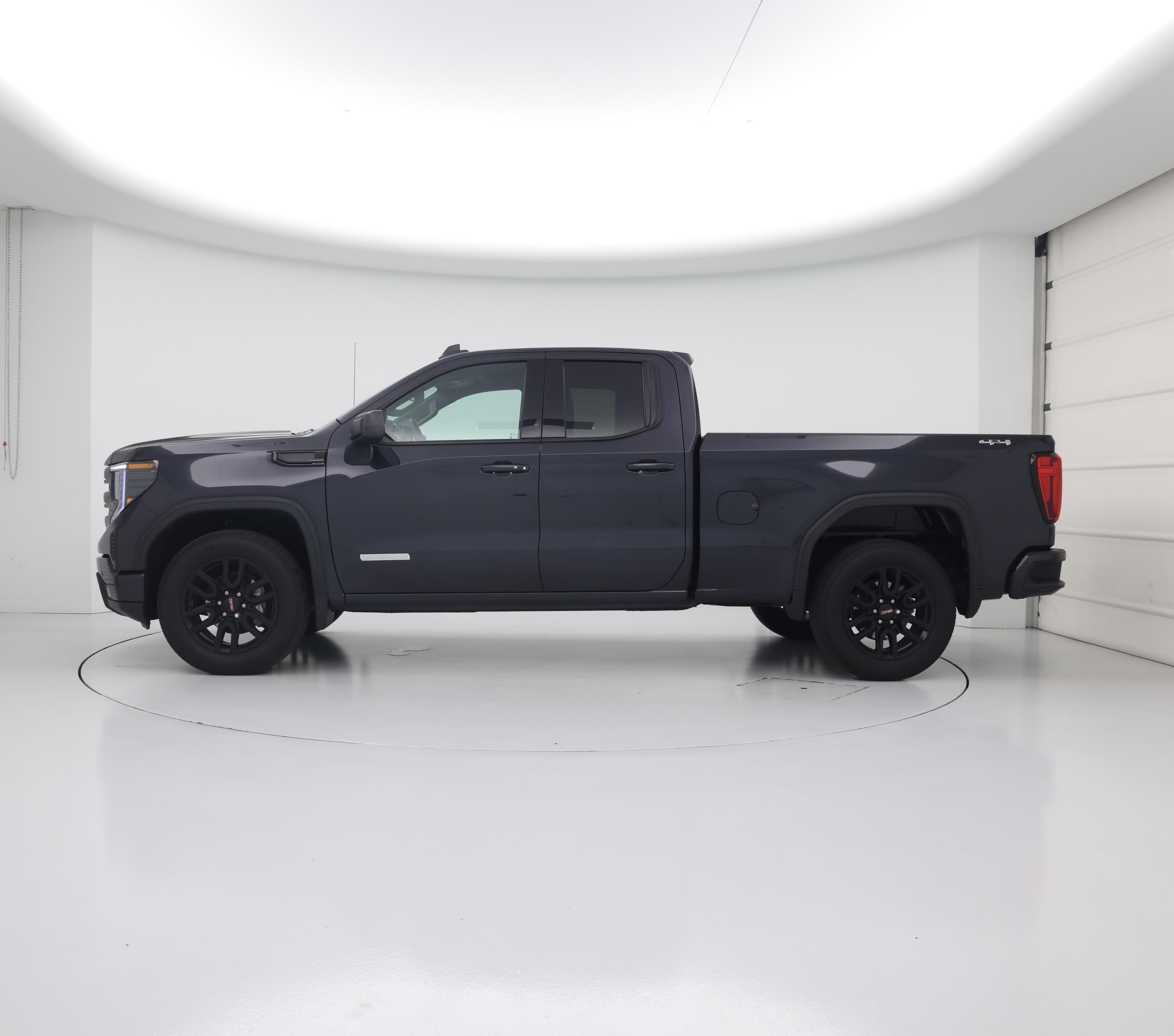 Thumbnail: 2023 GMC Sierra 1500 - 3