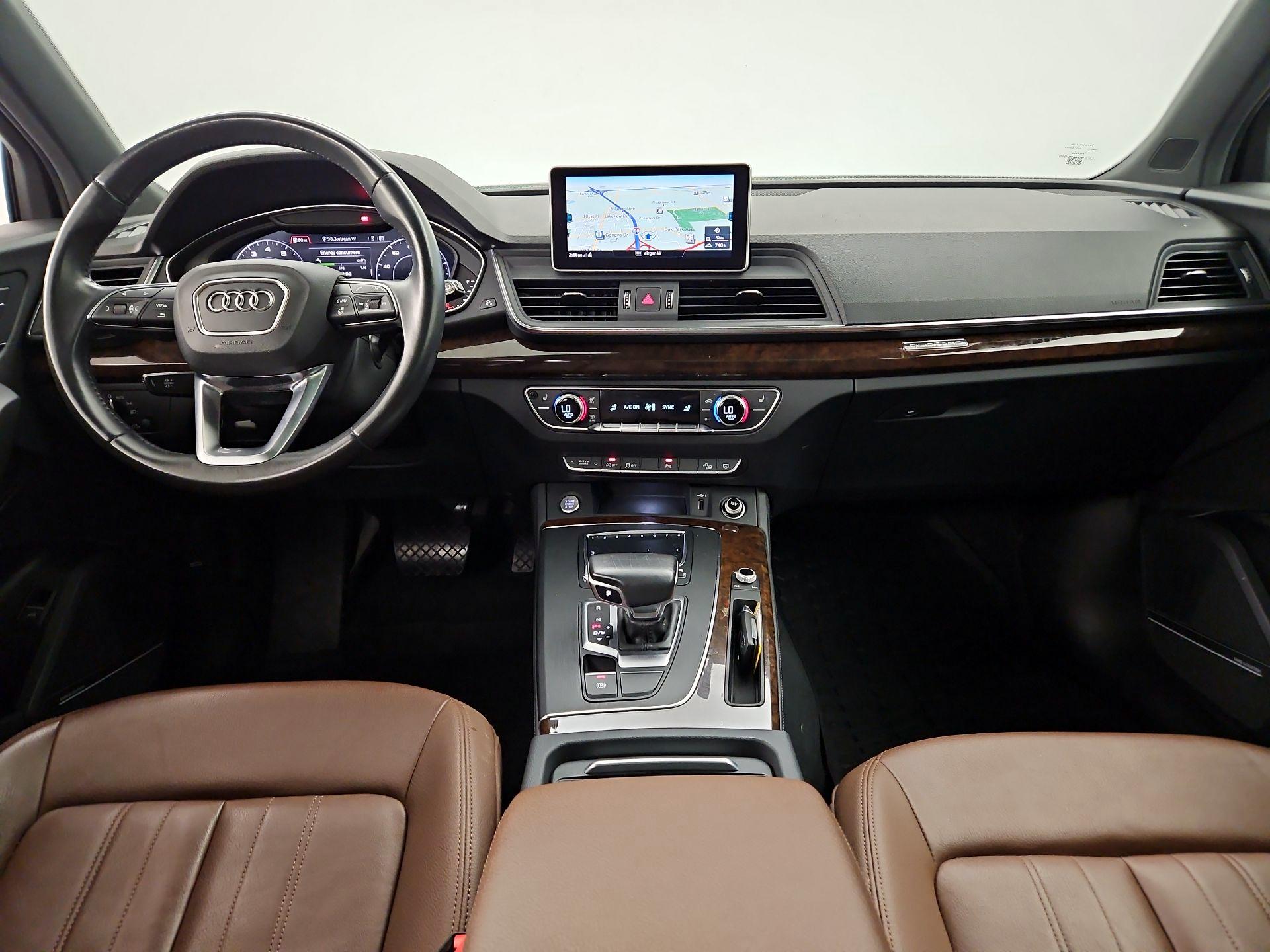 Thumbnail: 2020 Audi Q5 - 9