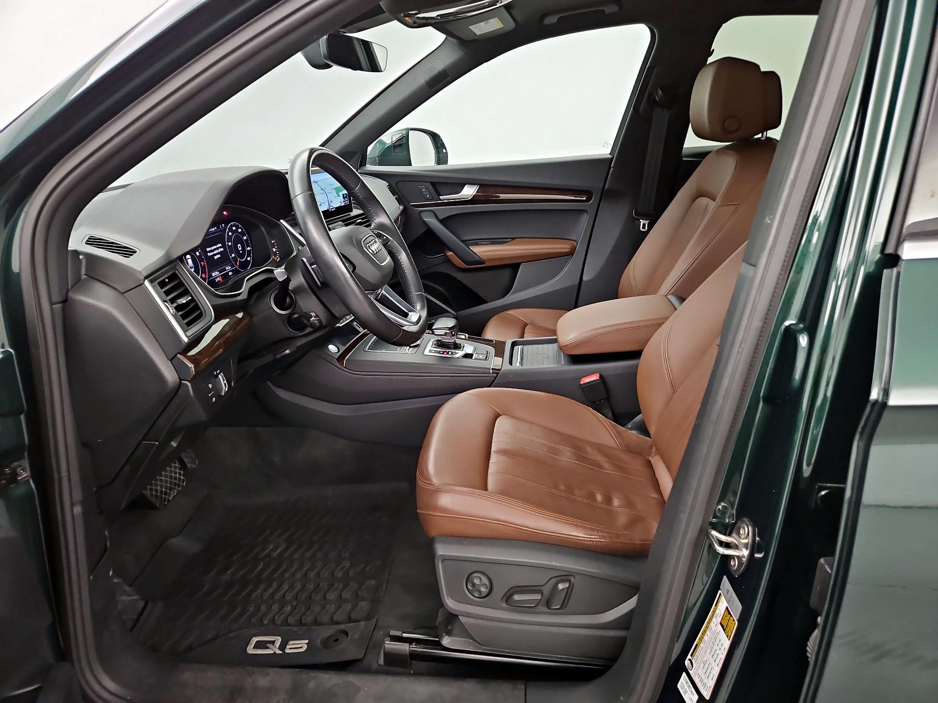 Thumbnail: 2020 Audi Q5 - 11