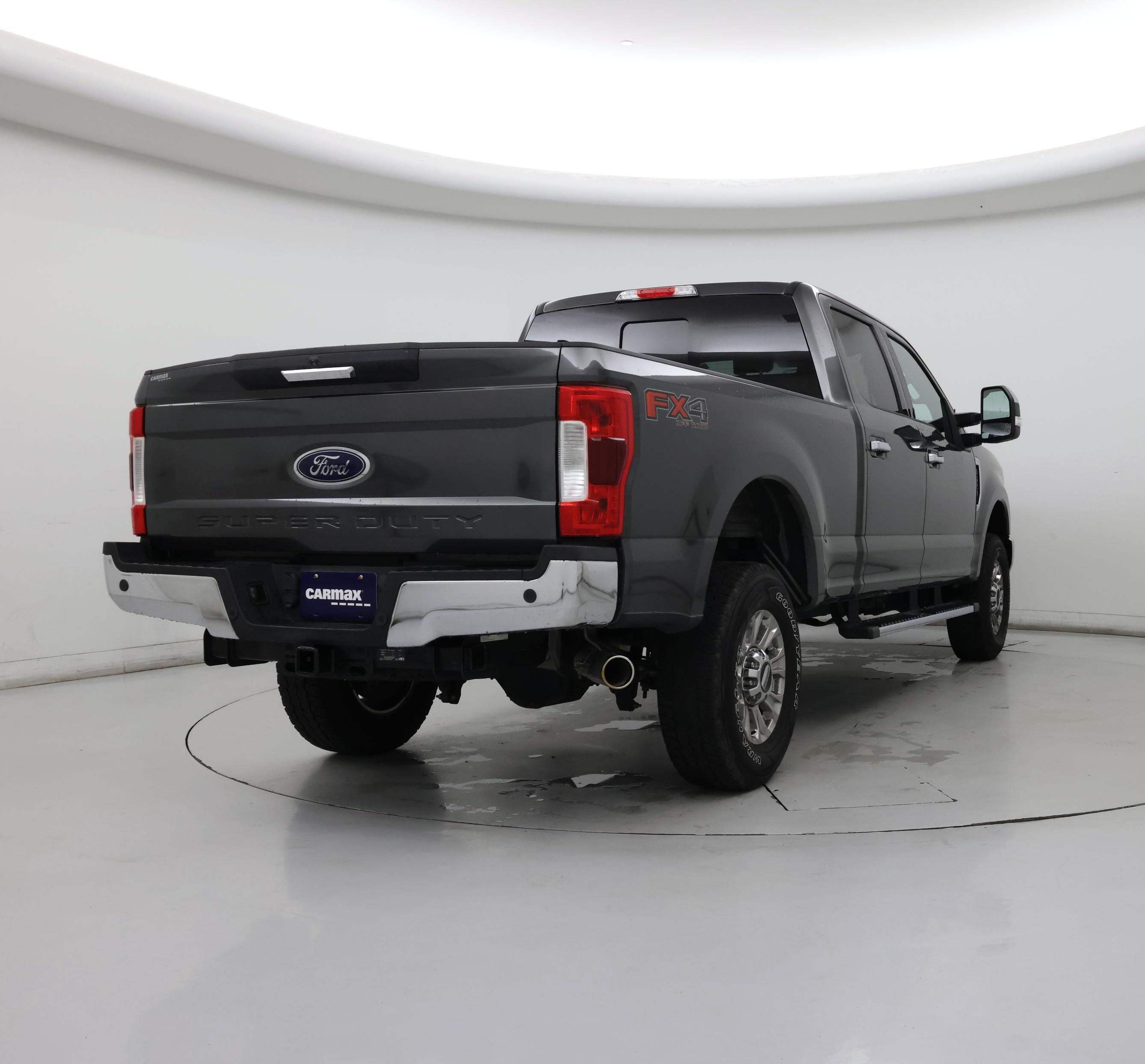 Thumbnail: 2019 Ford F-250 - 8