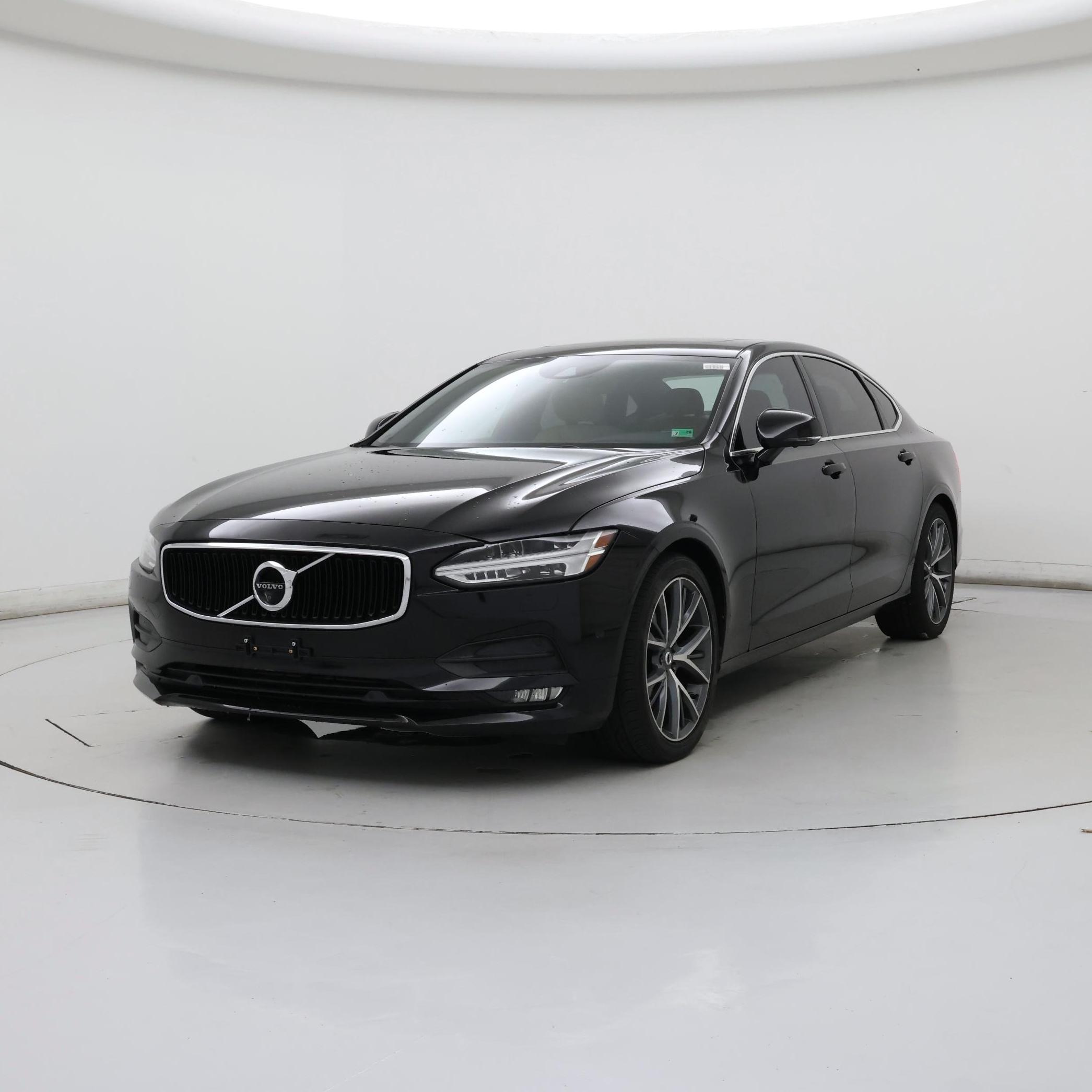 Thumbnail: 2018 Volvo S90 - 4
