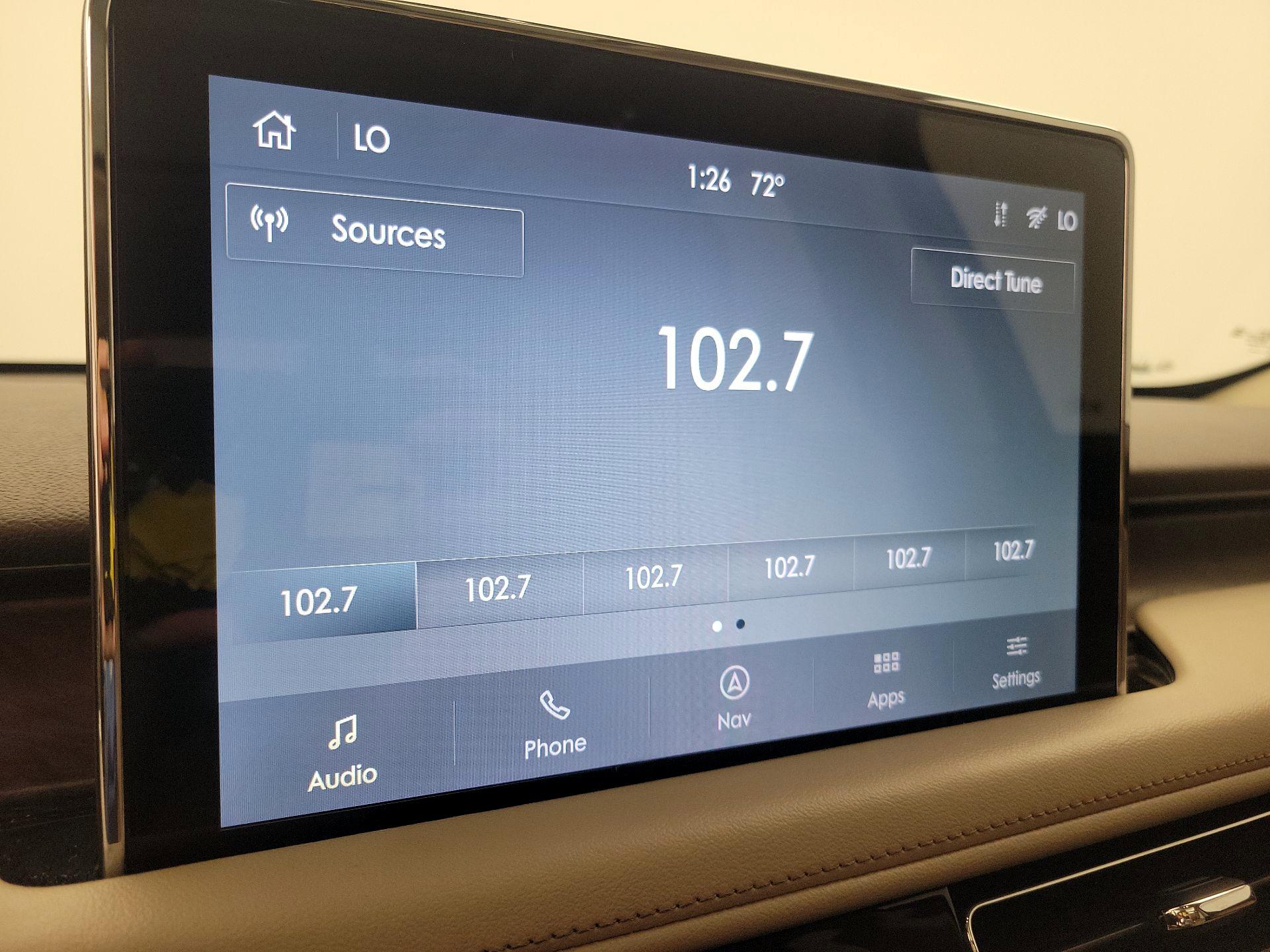Thumbnail: 2020 Lincoln Aviator - 16