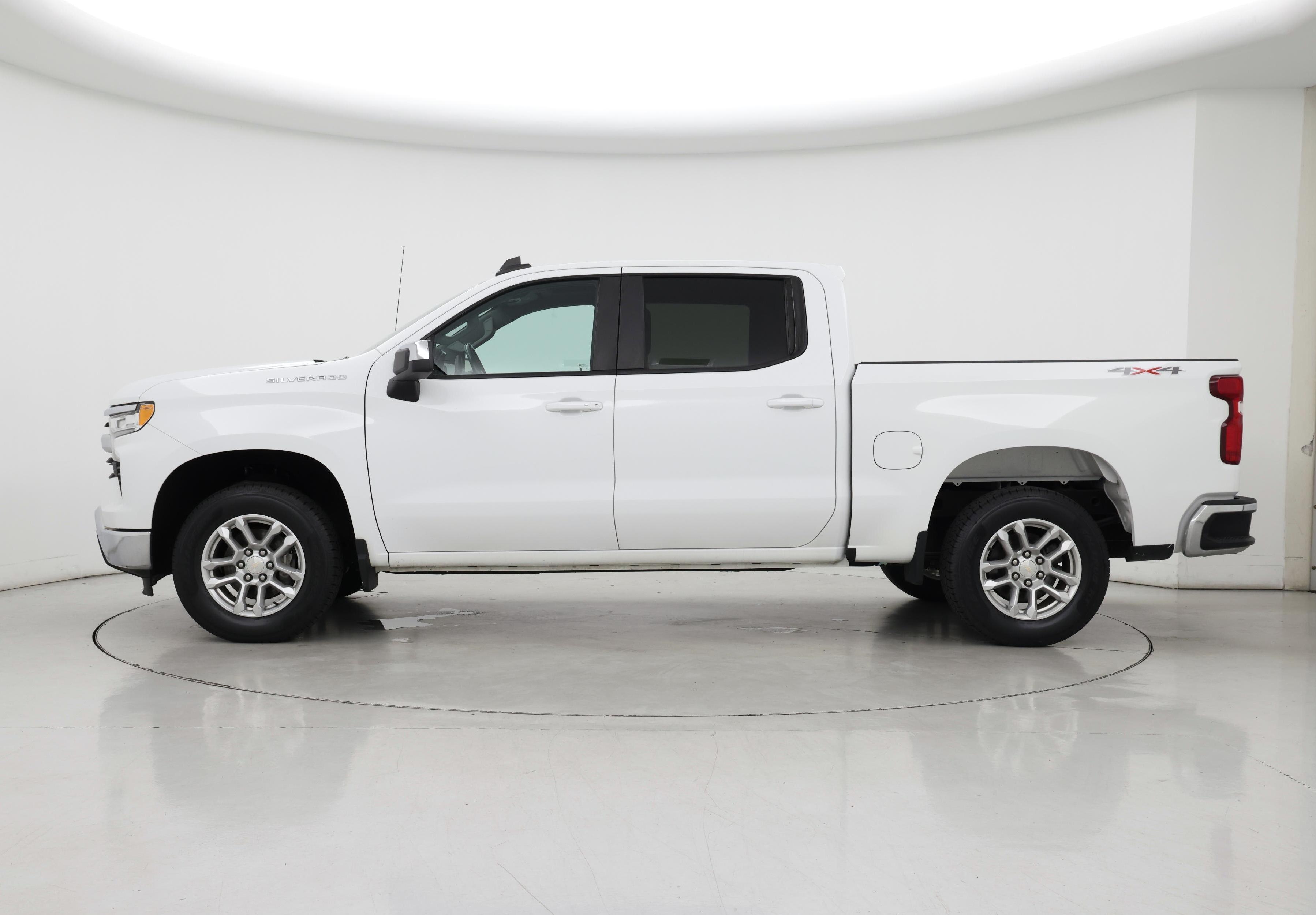 Thumbnail: 2022 Chevrolet Silverado 1500 - 3