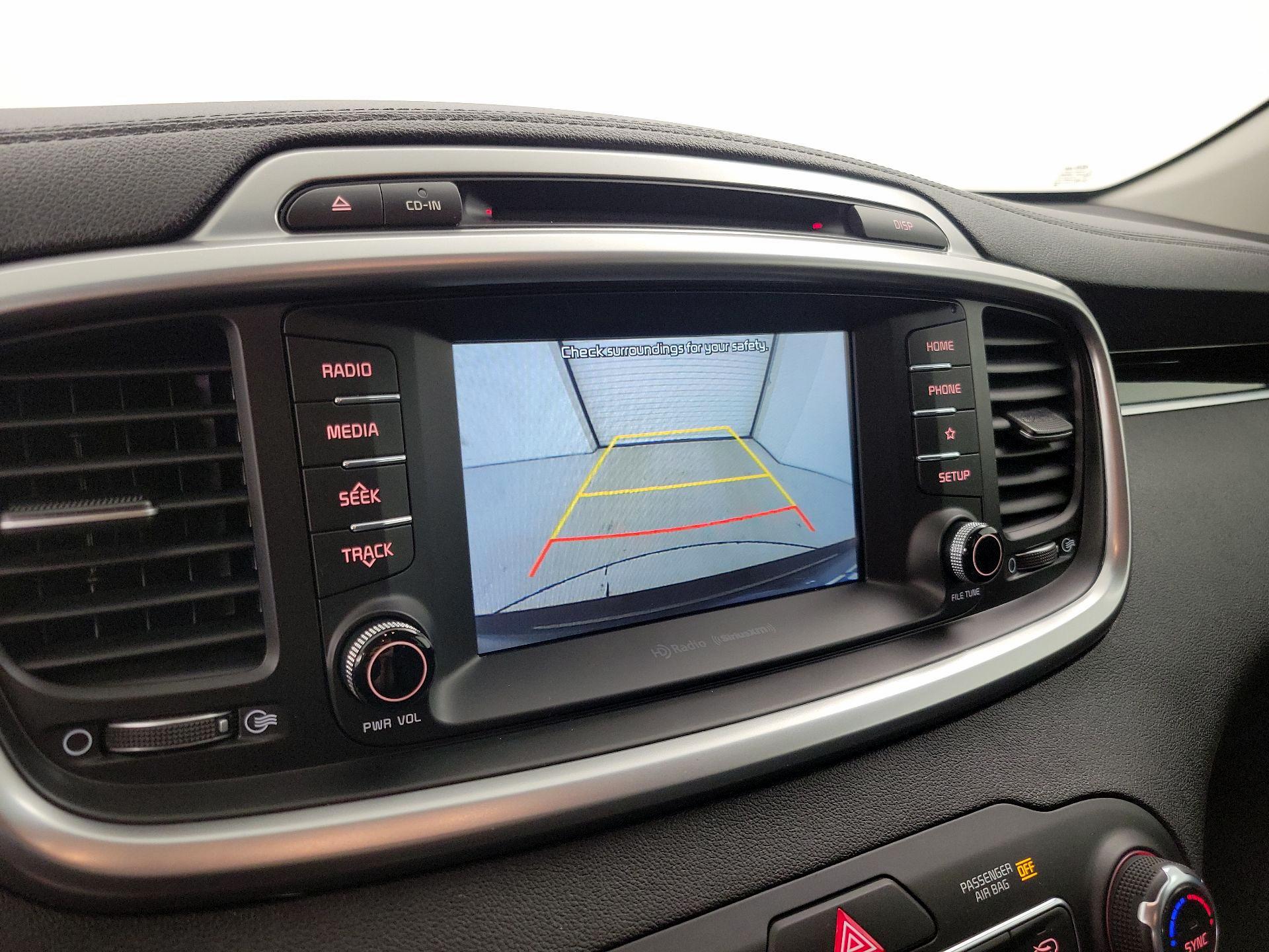 Thumbnail: 2019 Kia Sorento - 14