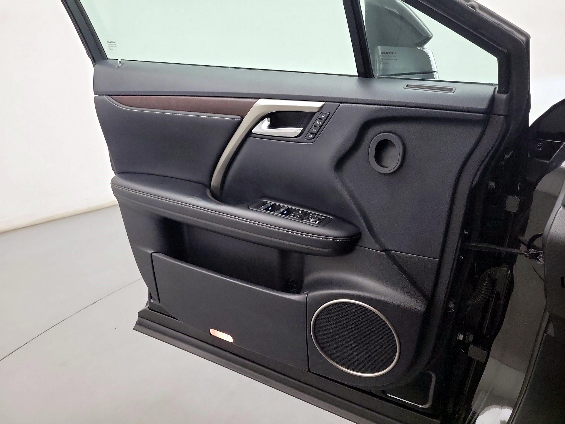 Thumbnail: 2020 Lexus RX - 10