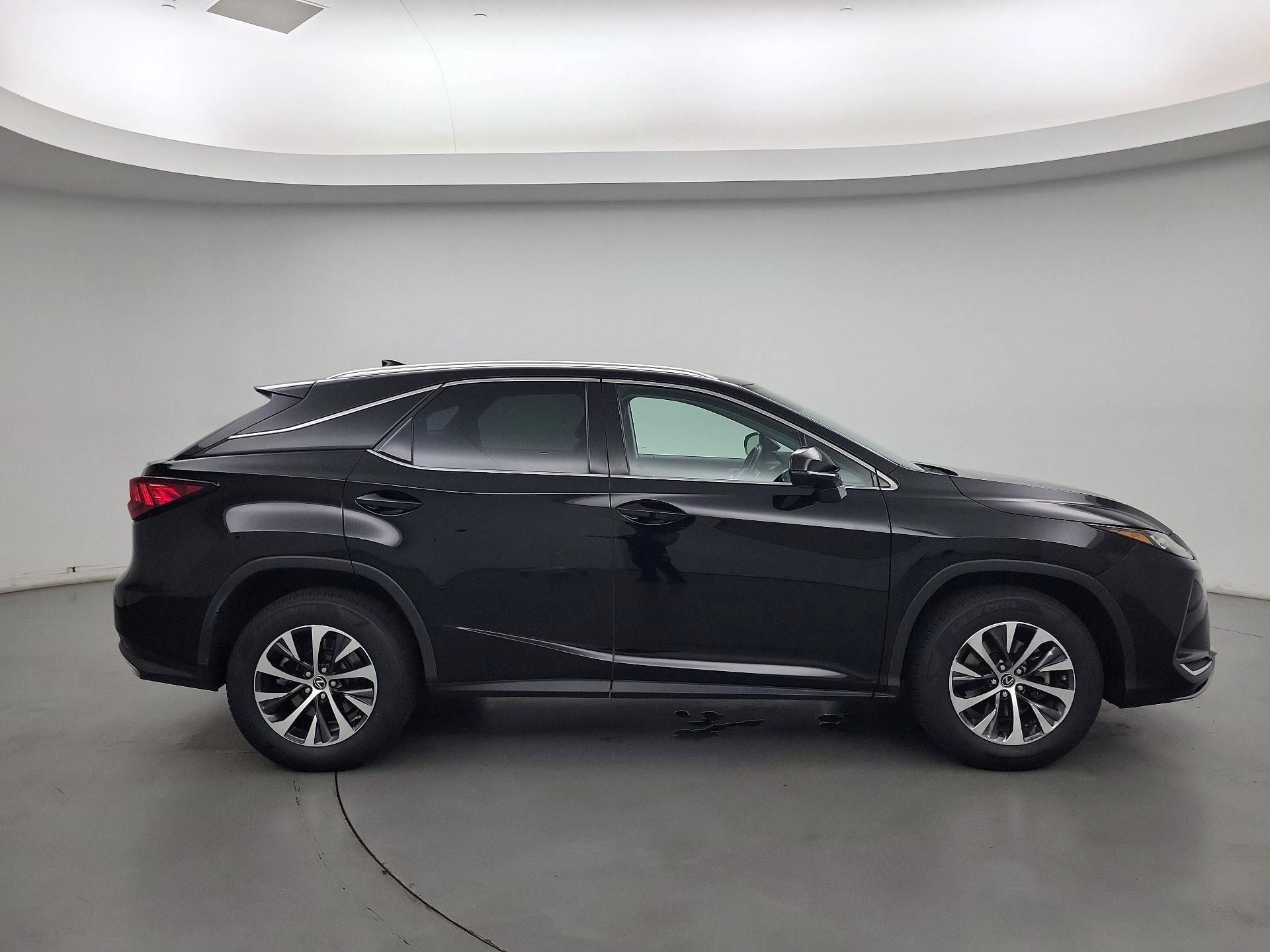 Thumbnail: 2020 Lexus RX - 4