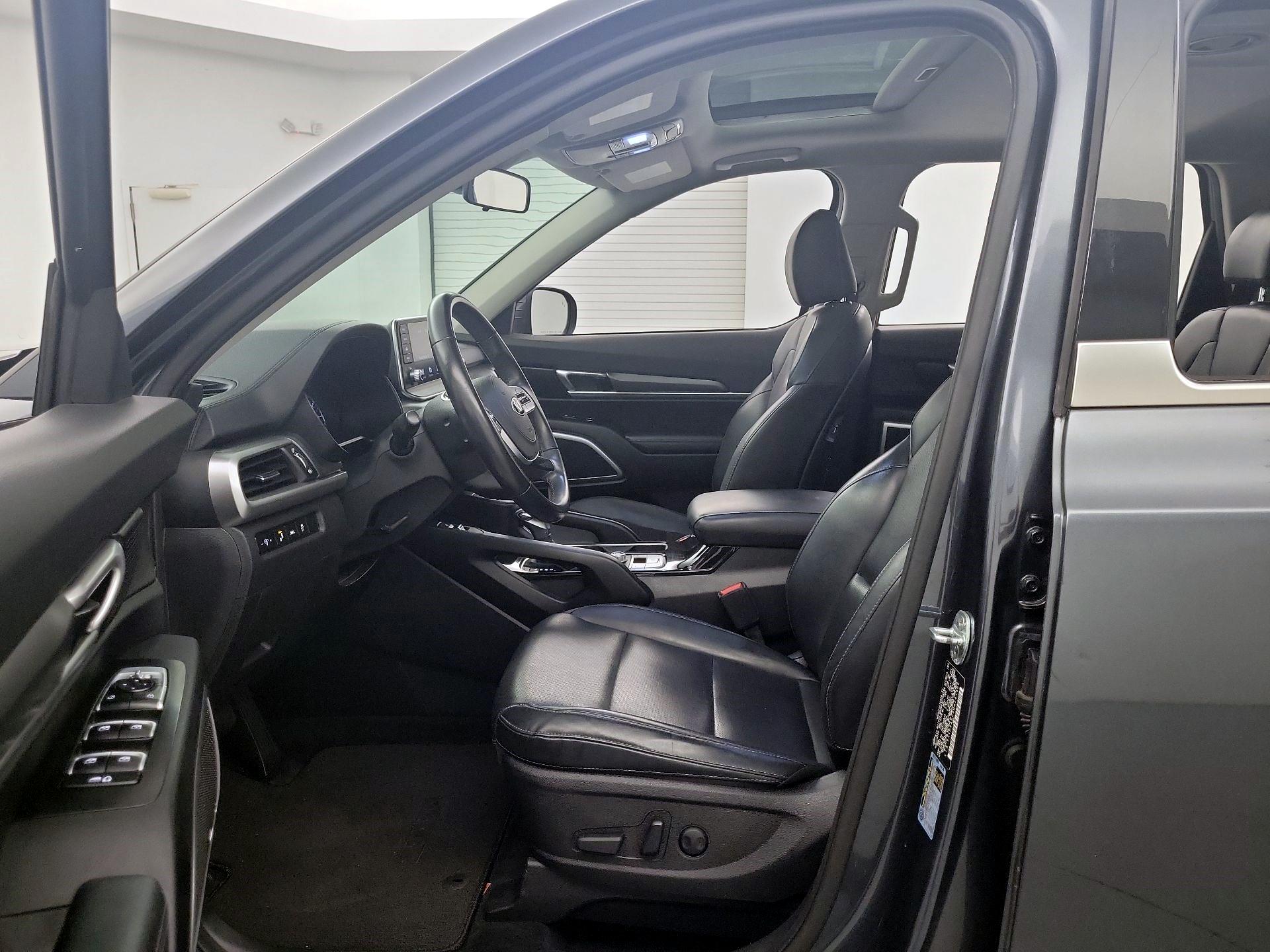 Thumbnail: 2021 Kia Telluride - 9