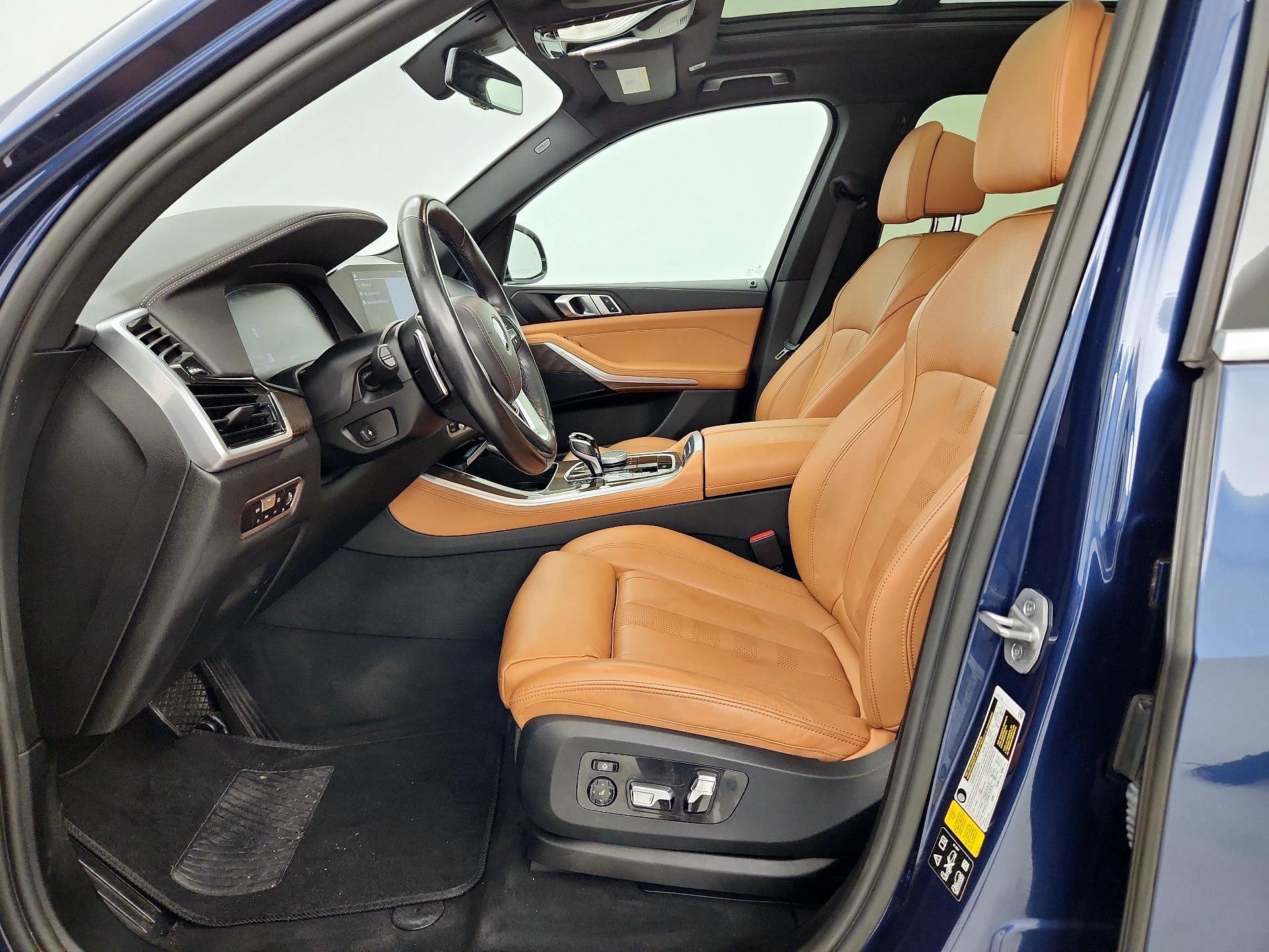 Thumbnail: 2022 BMW X5 - 11