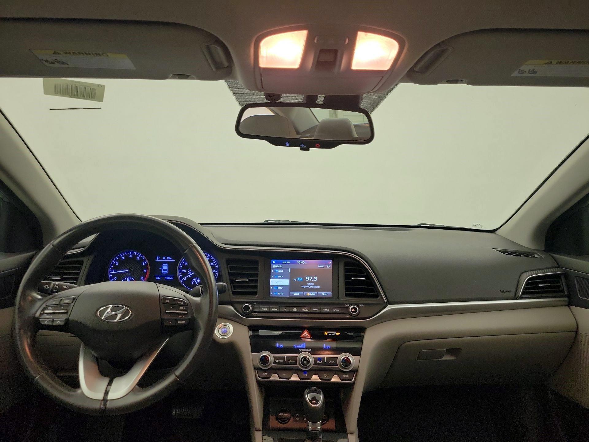 Thumbnail: 2020 Hyundai Elantra - 8