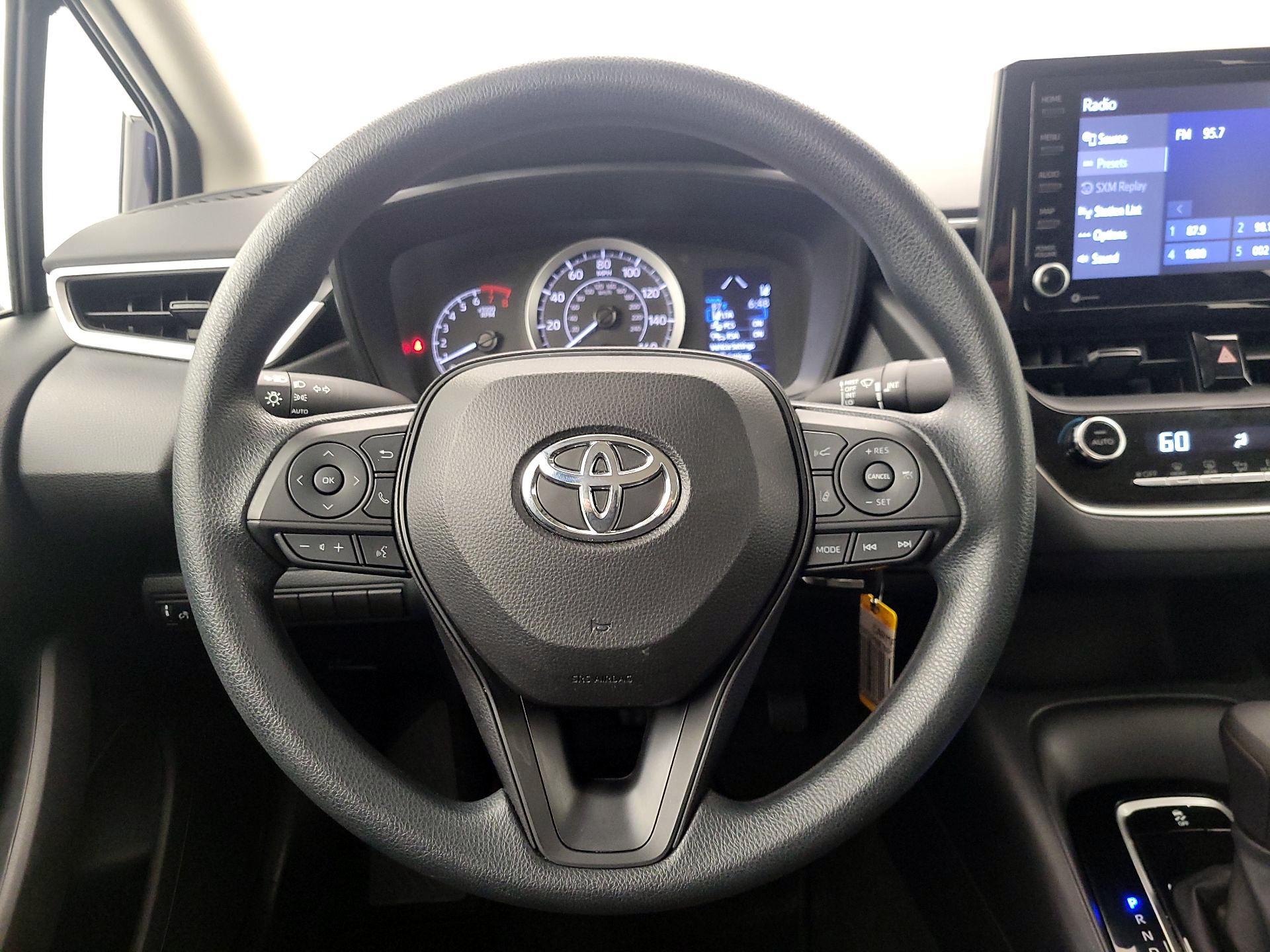 Thumbnail: 2022 Toyota Corolla - 10