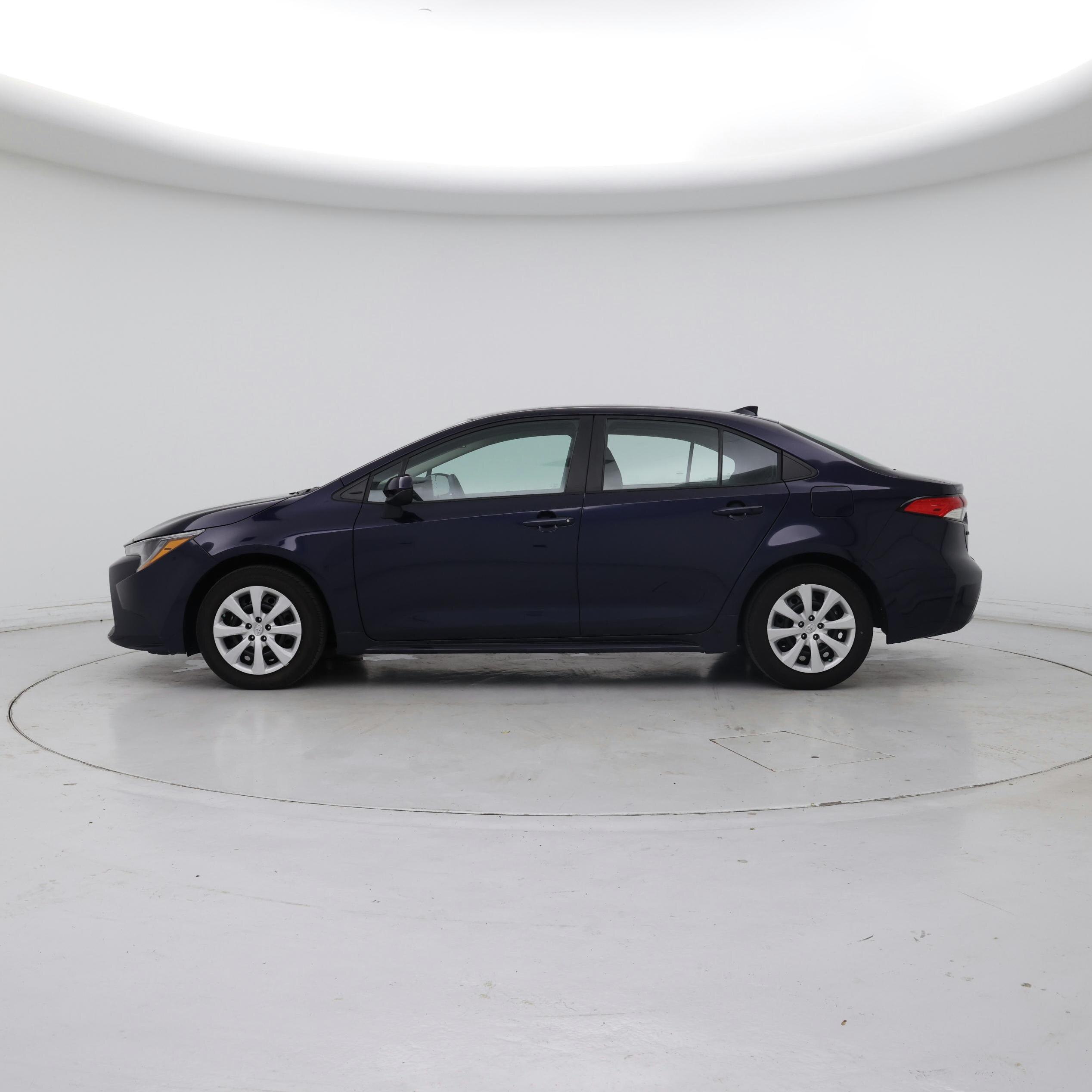 Thumbnail: 2022 Toyota Corolla - 3