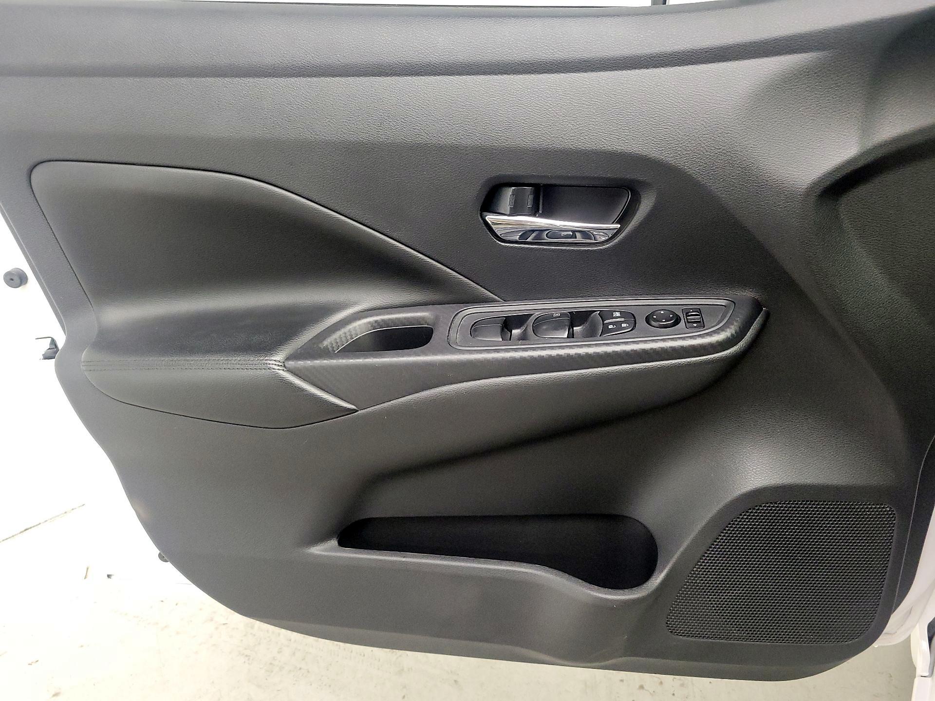 Thumbnail: 2020 Nissan Versa - 12