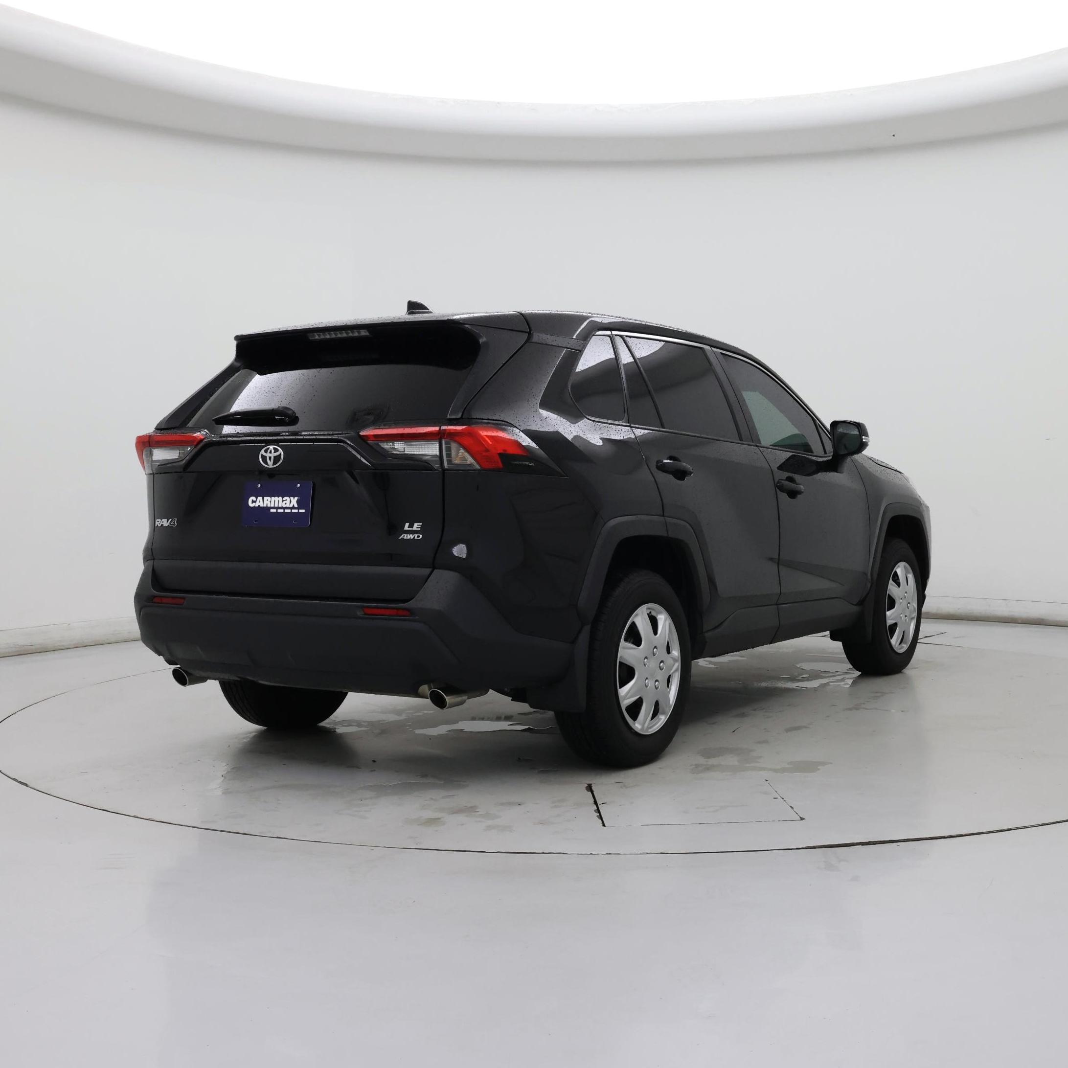 Thumbnail: 2024 Toyota RAV4 - 8