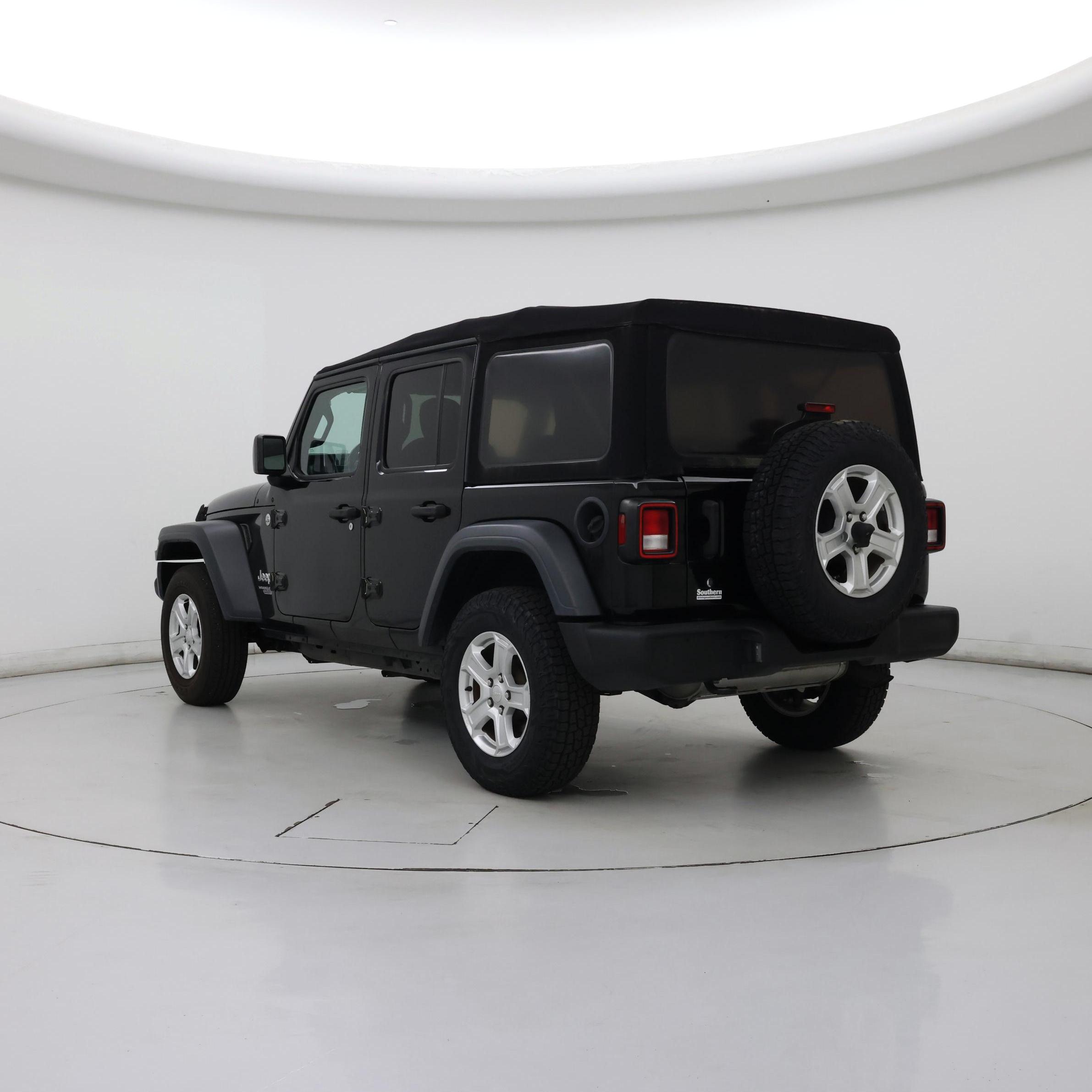 Thumbnail: 2019 Jeep Wrangler - 2