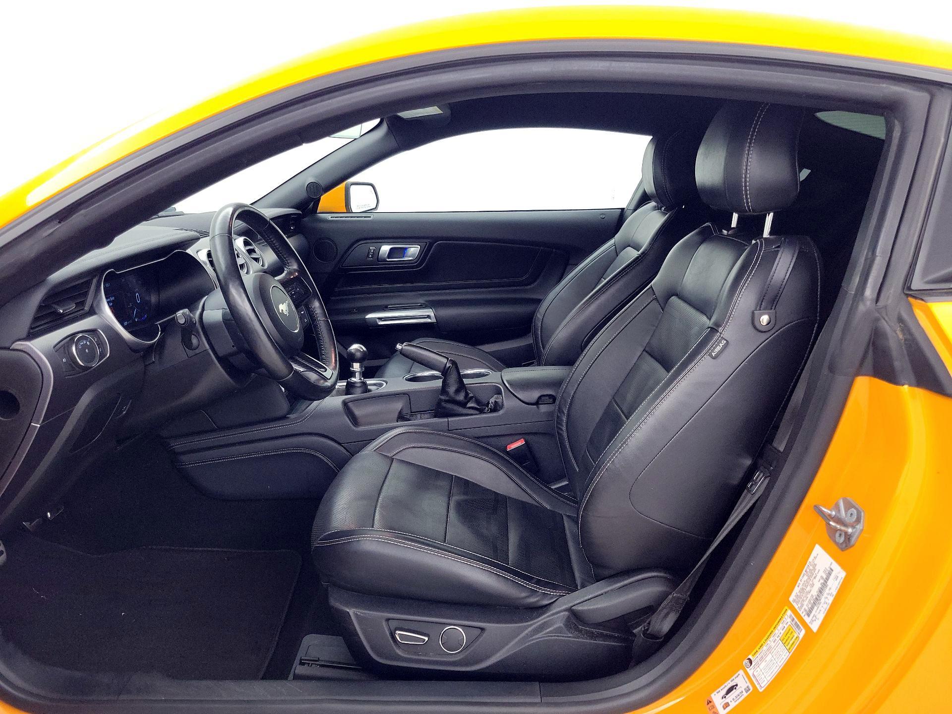 Thumbnail: 2019 Ford Mustang - 11