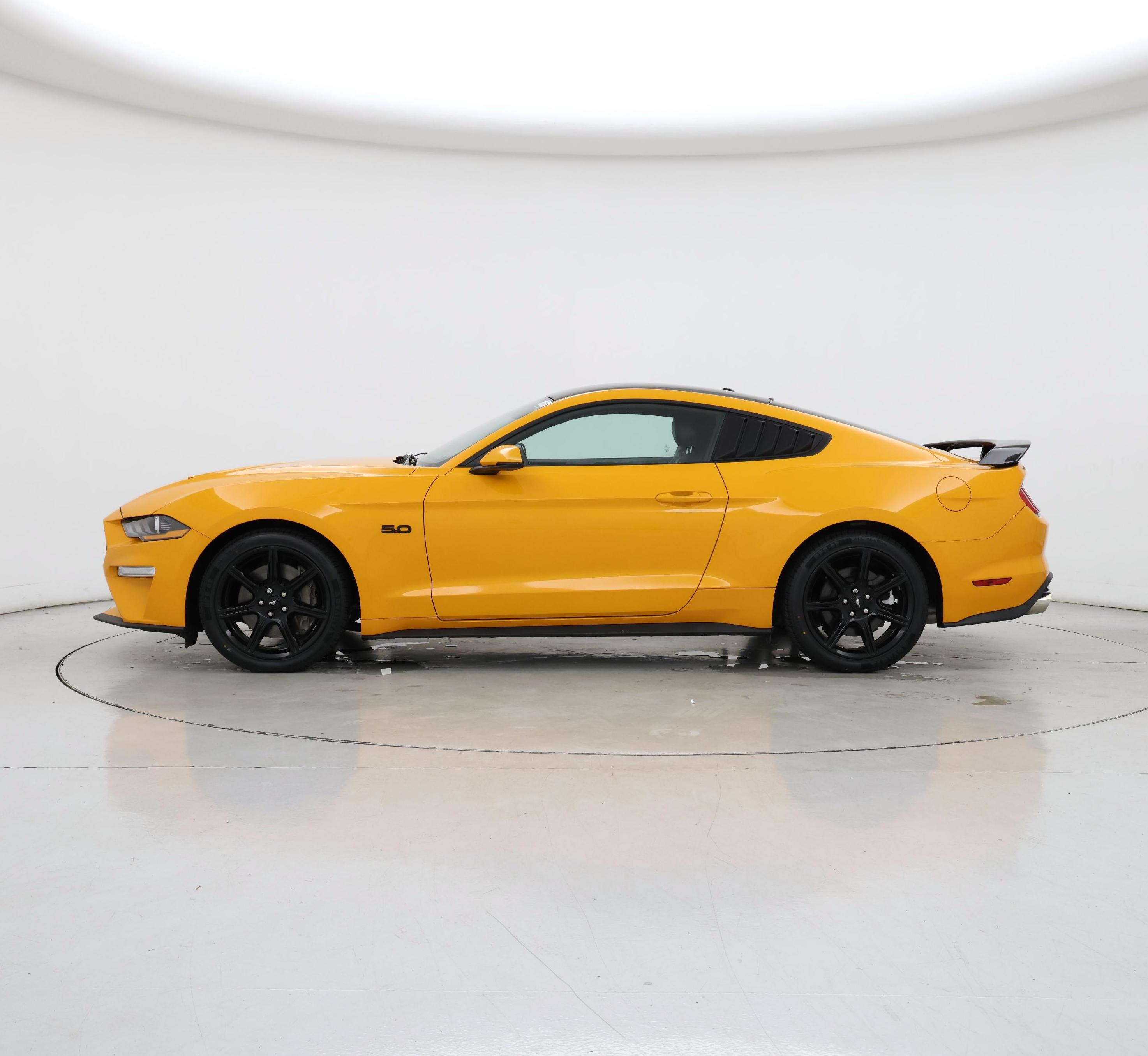Thumbnail: 2019 Ford Mustang - 3