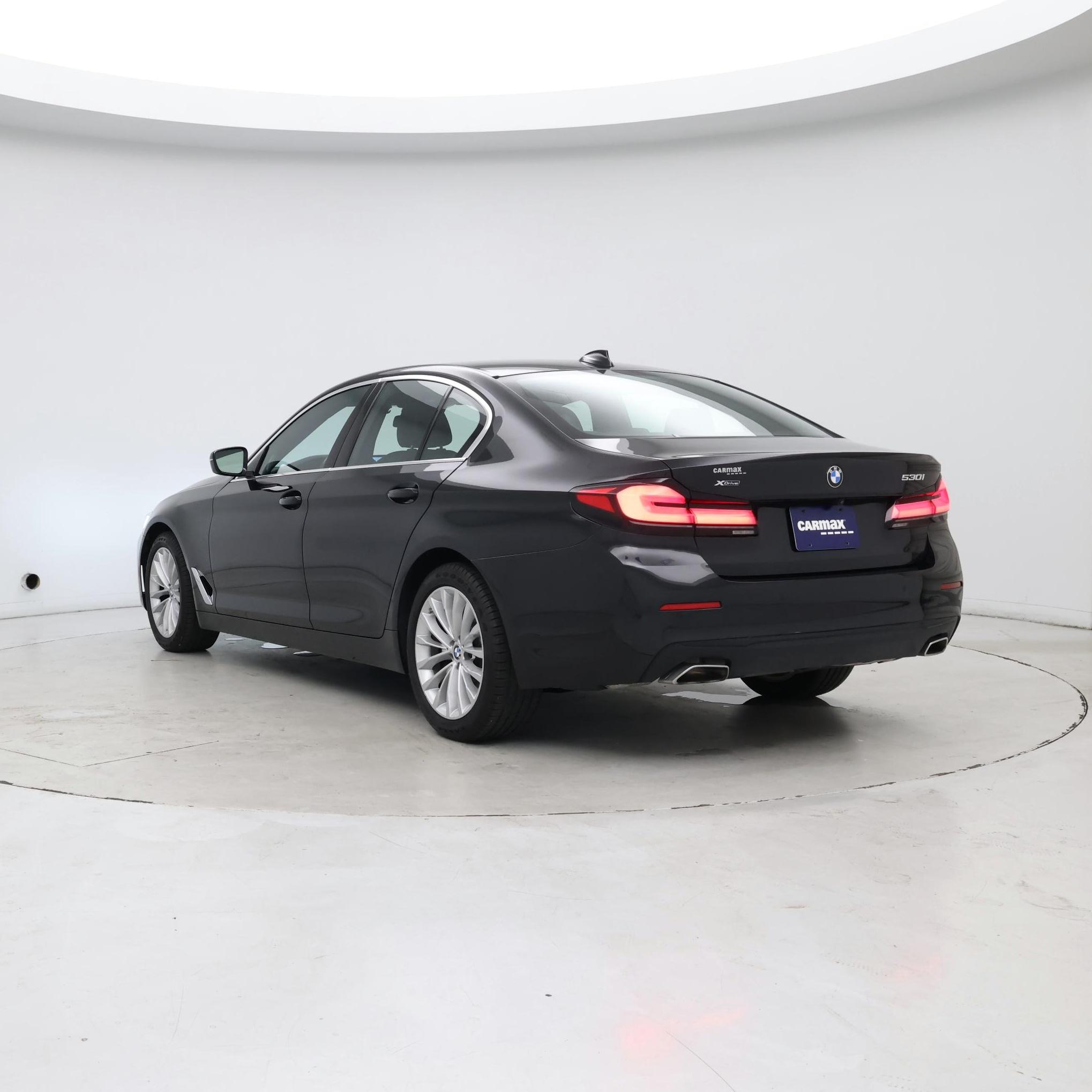 Thumbnail: 2022 BMW 5 Series - 2