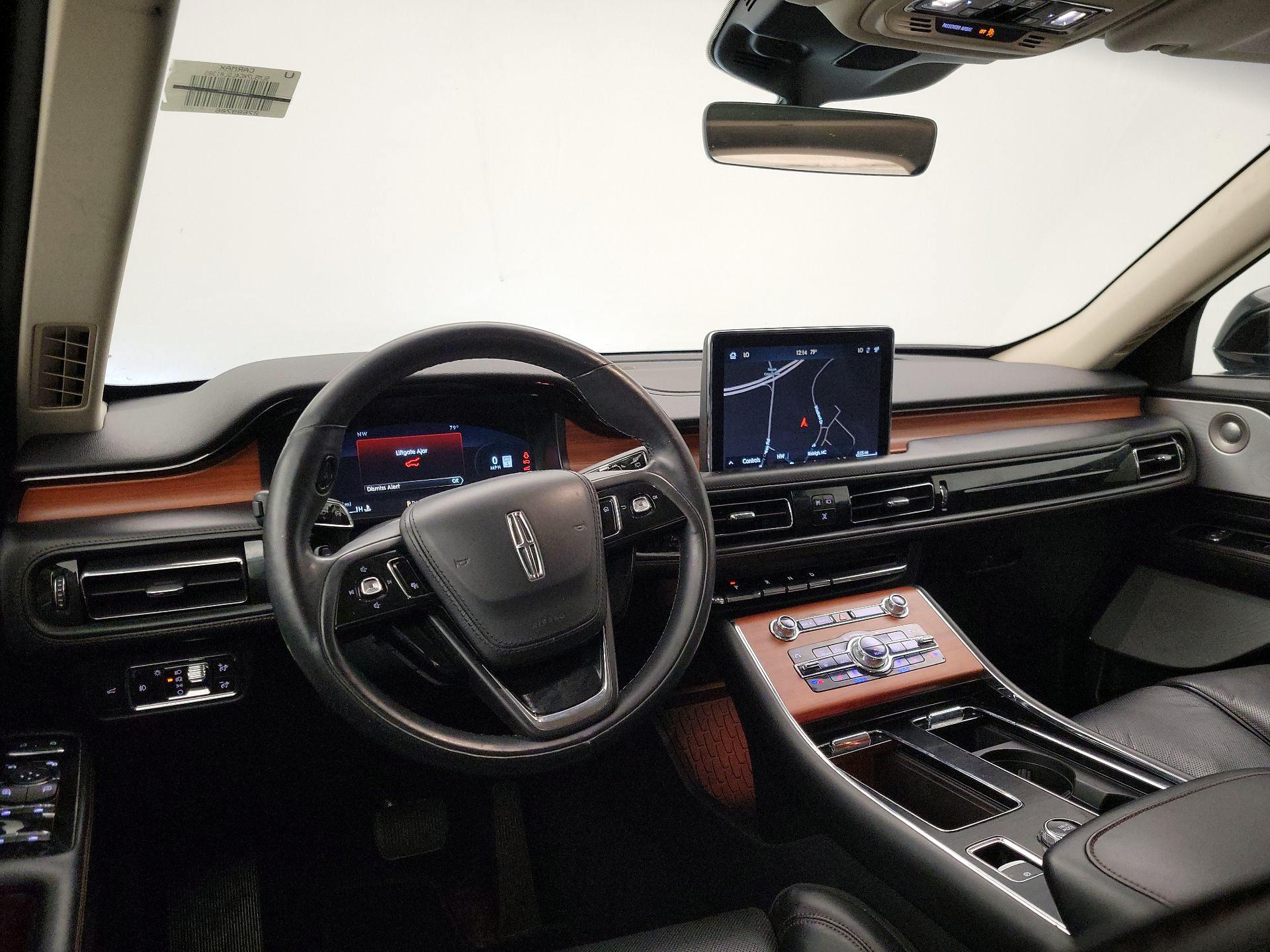 Thumbnail: 2020 Lincoln Aviator - 9