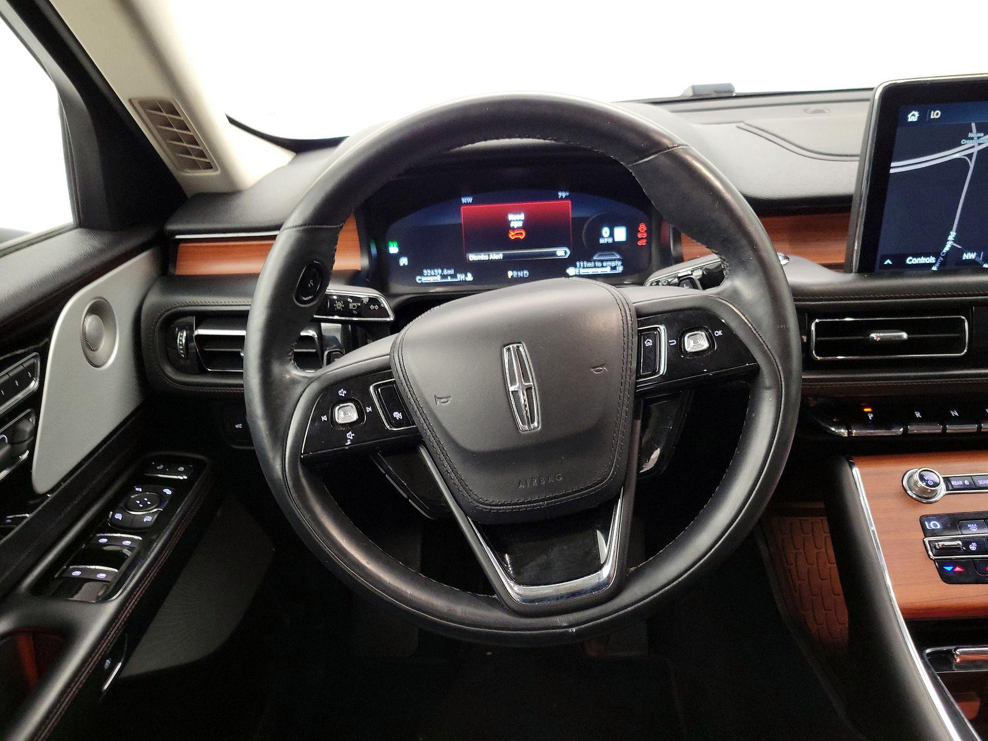 Thumbnail: 2020 Lincoln Aviator - 10
