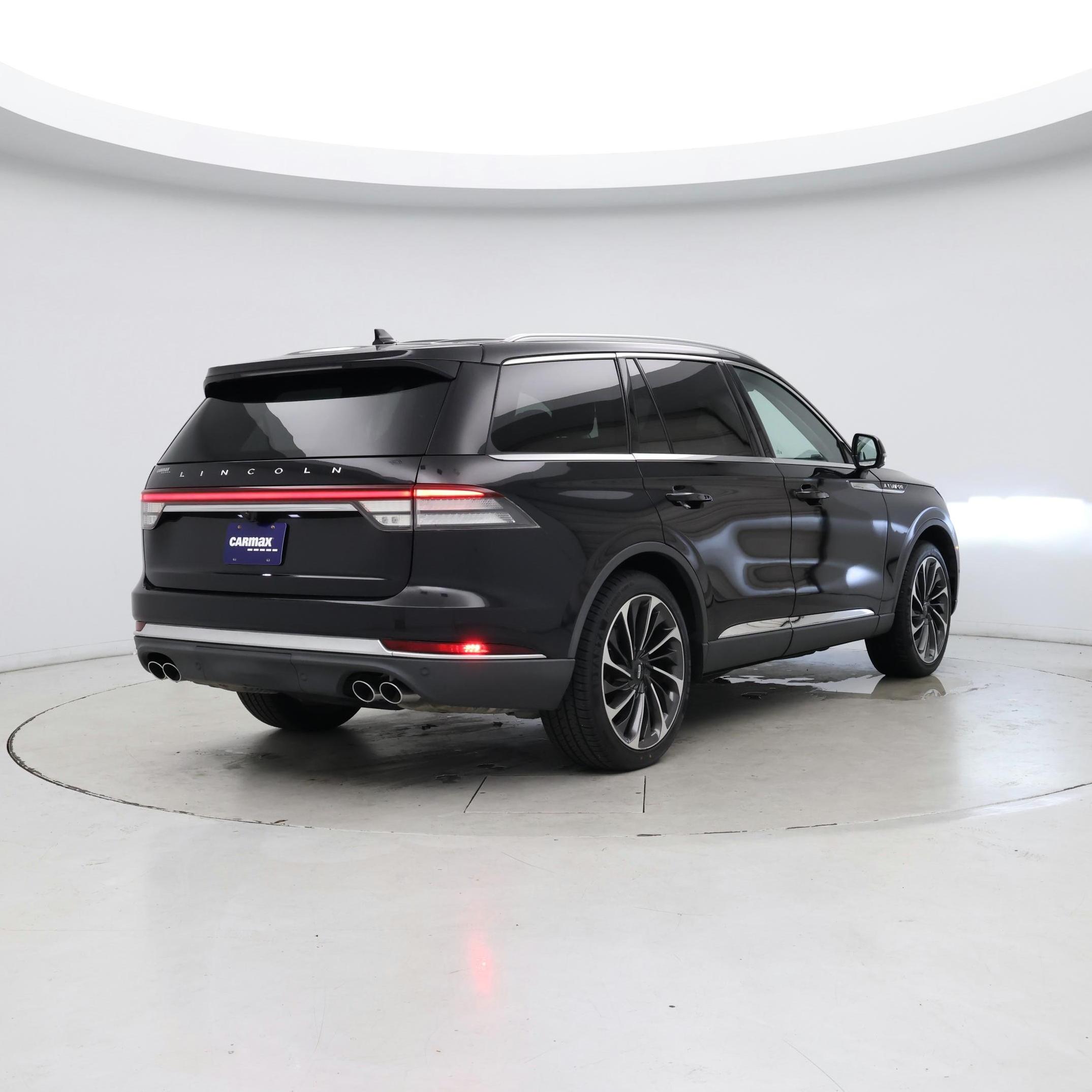 Thumbnail: 2020 Lincoln Aviator - 8