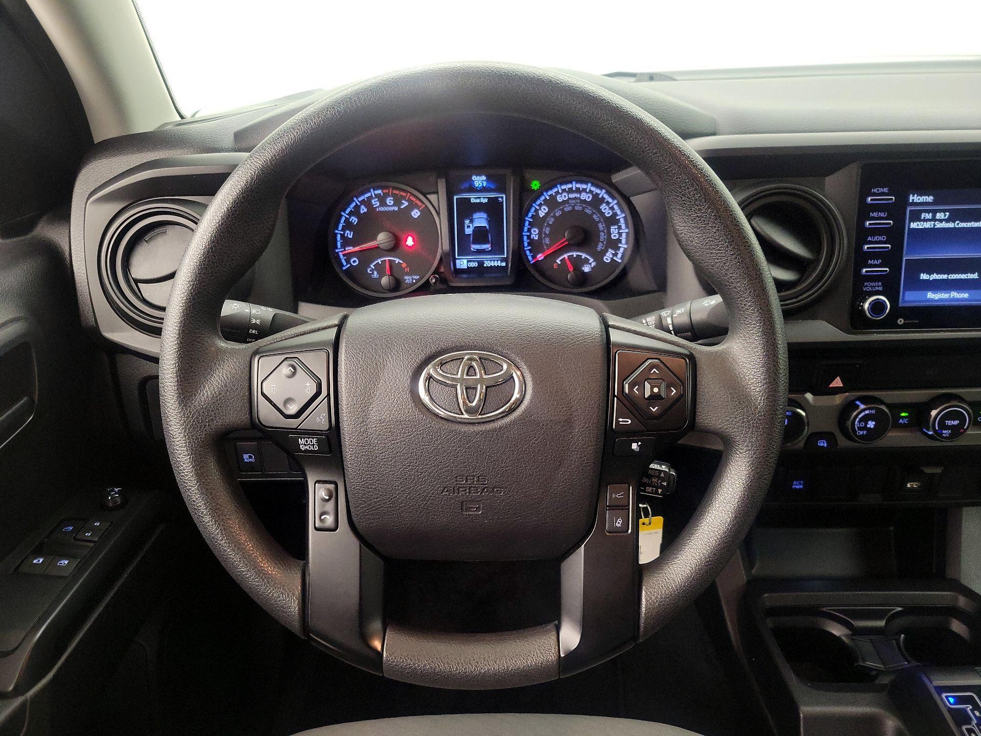 Thumbnail: 2022 Toyota Tacoma - 10