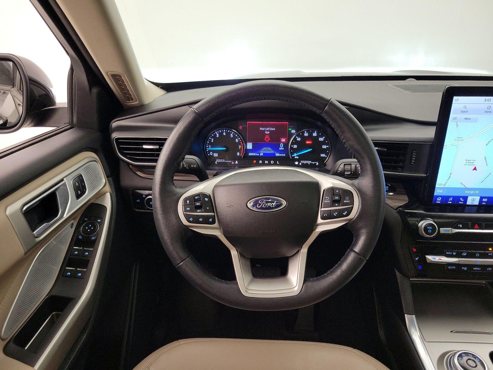 Thumbnail: 2023 Ford Explorer - 10