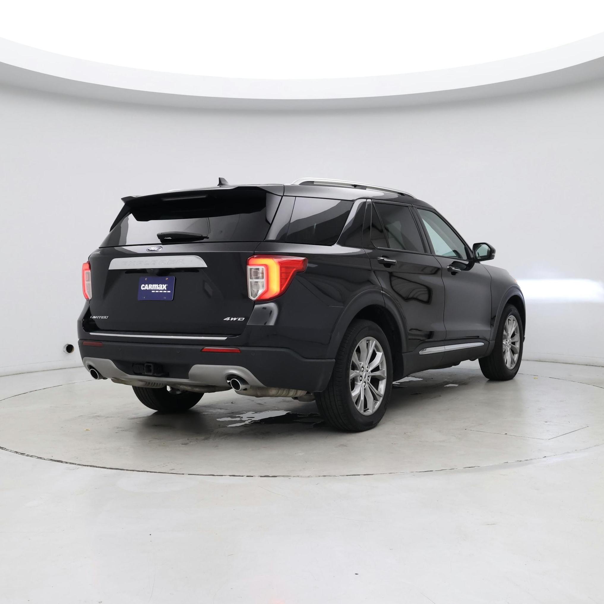 Thumbnail: 2023 Ford Explorer - 8