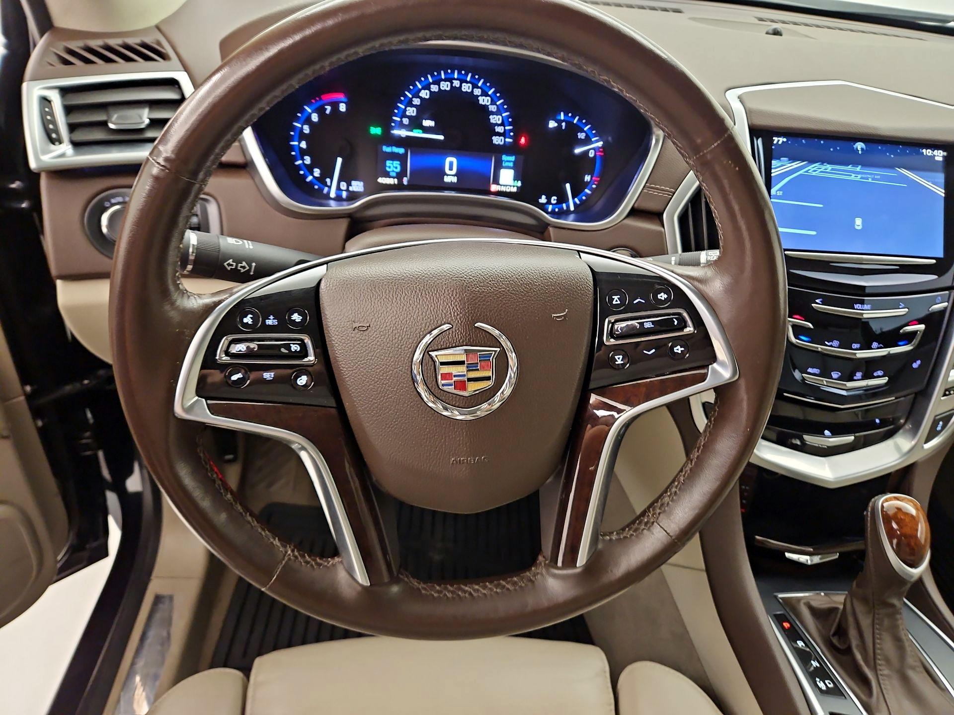 Thumbnail: 2016 Cadillac SRX - 10