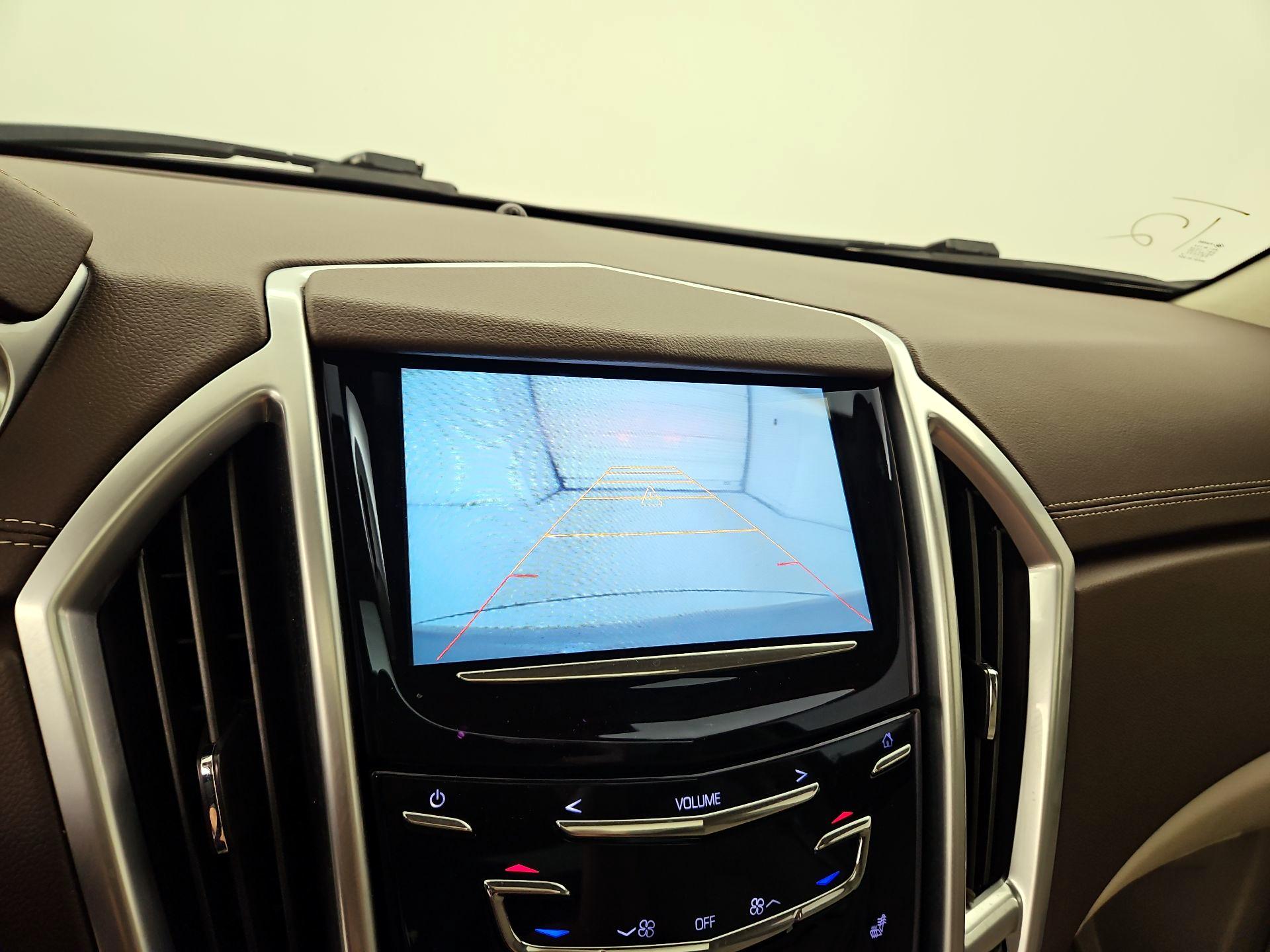 Thumbnail: 2016 Cadillac SRX - 15