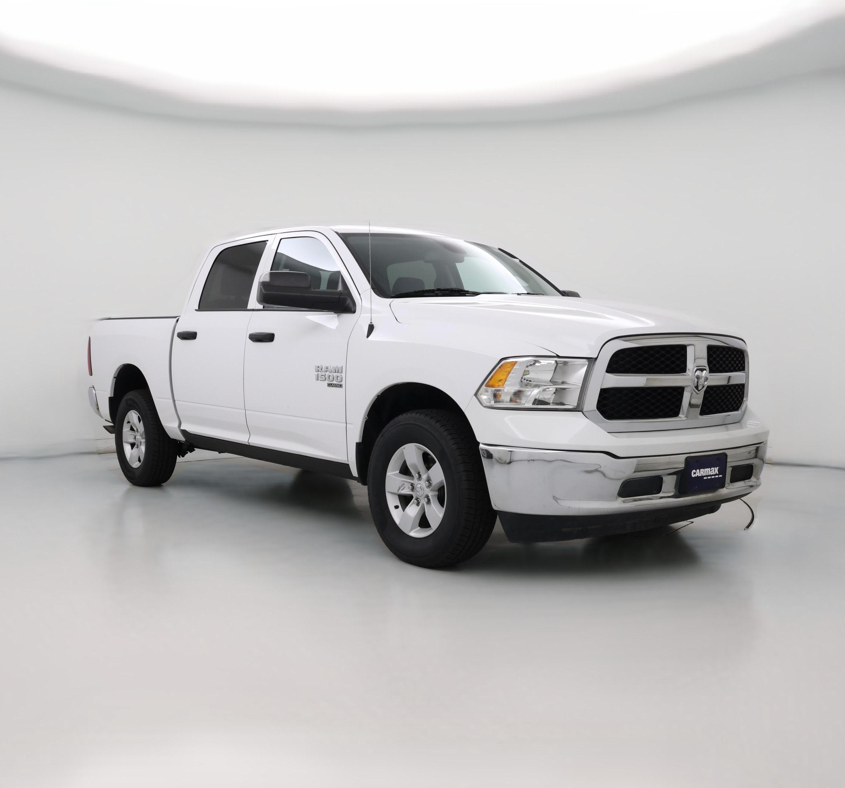 Thumbnail: 2023 RAM 1500 Classic - 1
