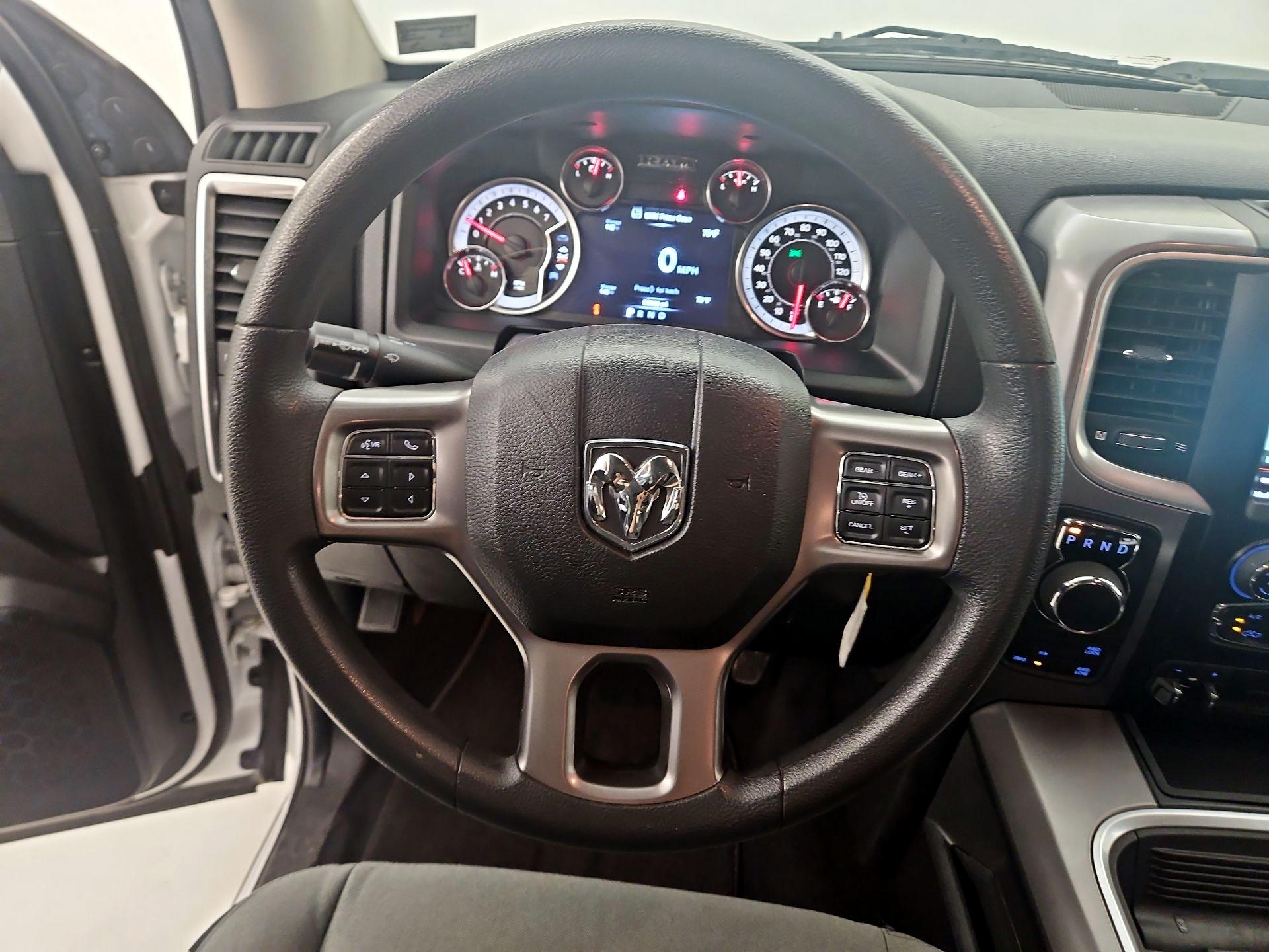 Thumbnail: 2023 RAM 1500 Classic - 10