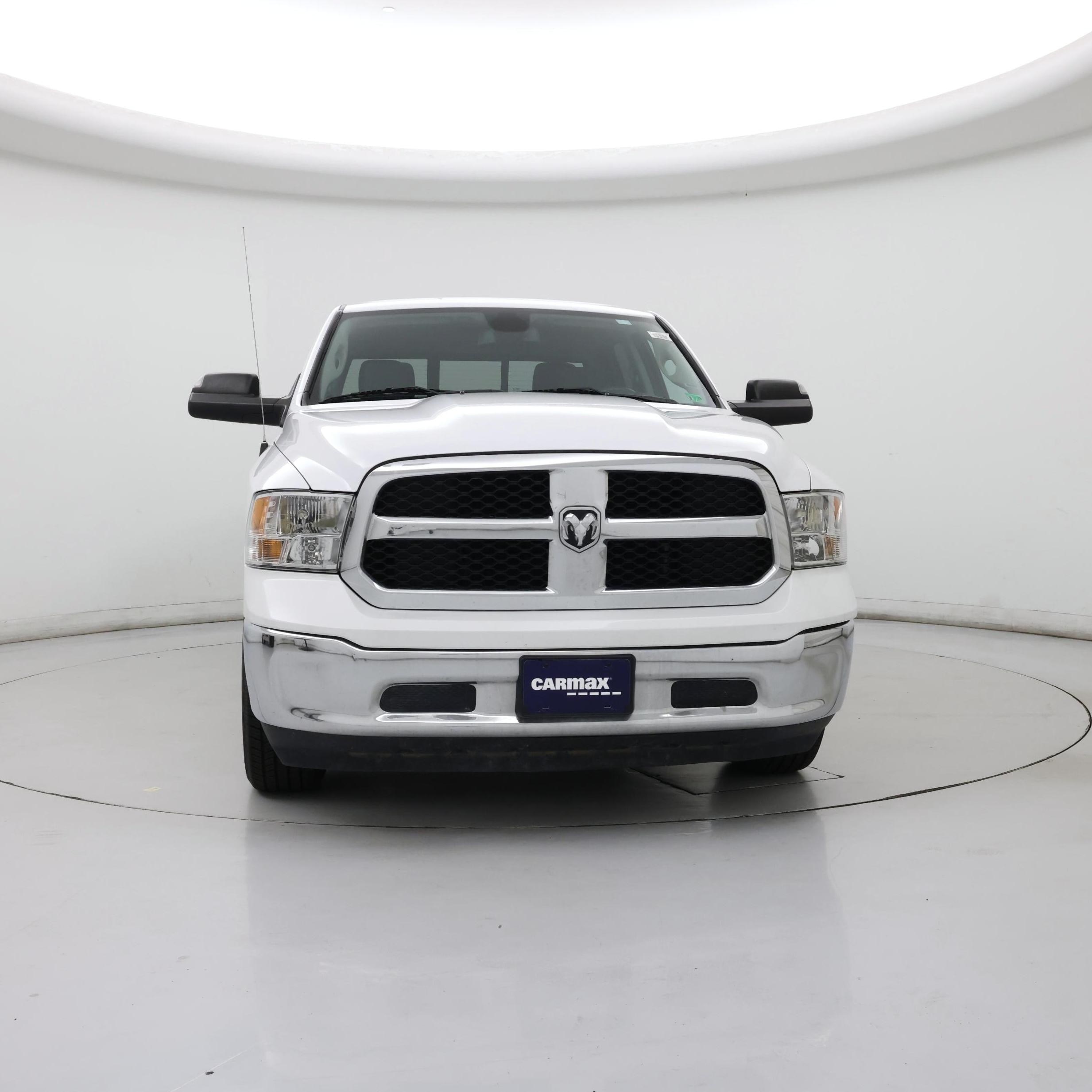 Thumbnail: 2023 RAM 1500 Classic - 5