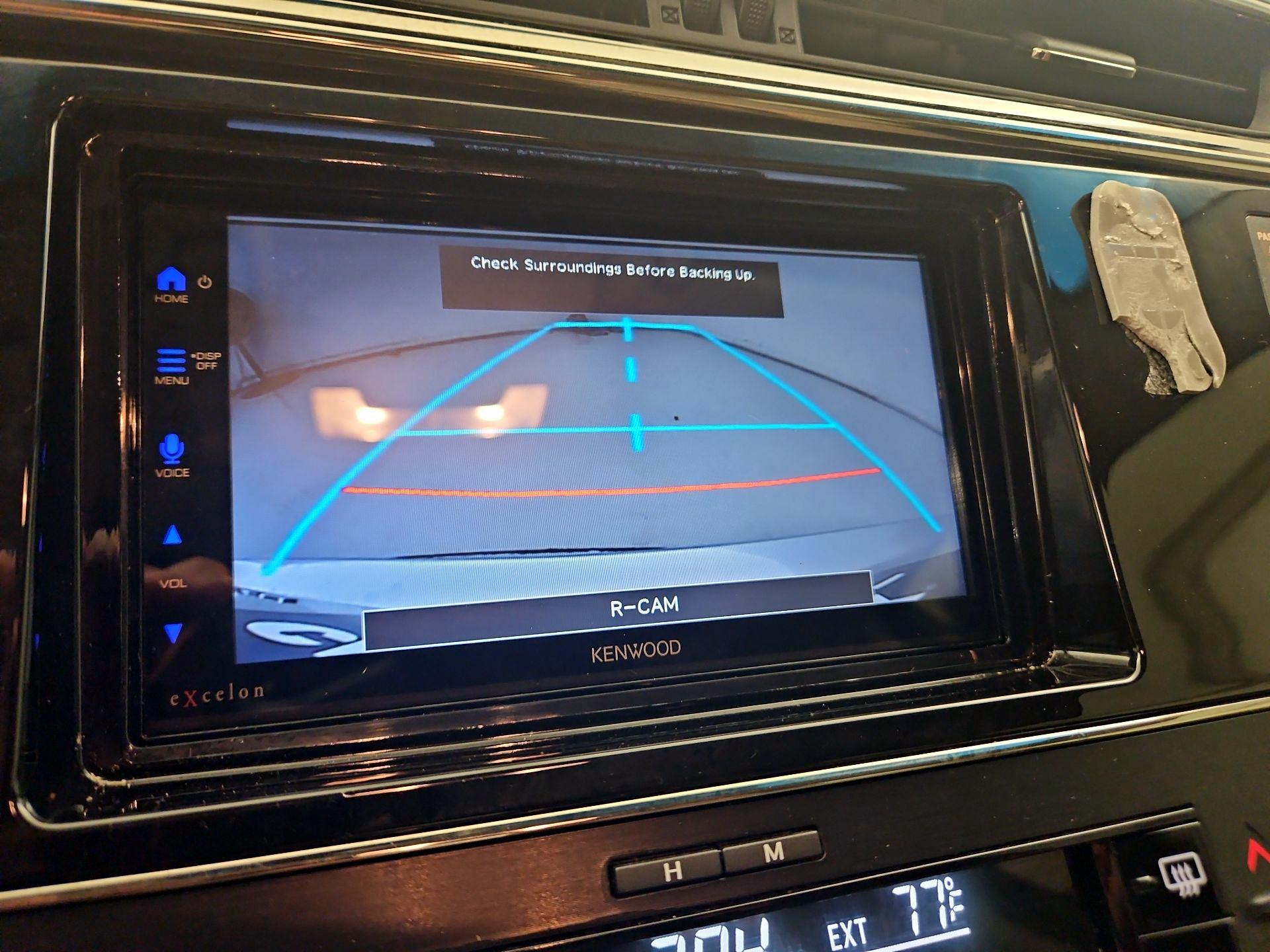 Thumbnail: 2013 Toyota Avalon - 14