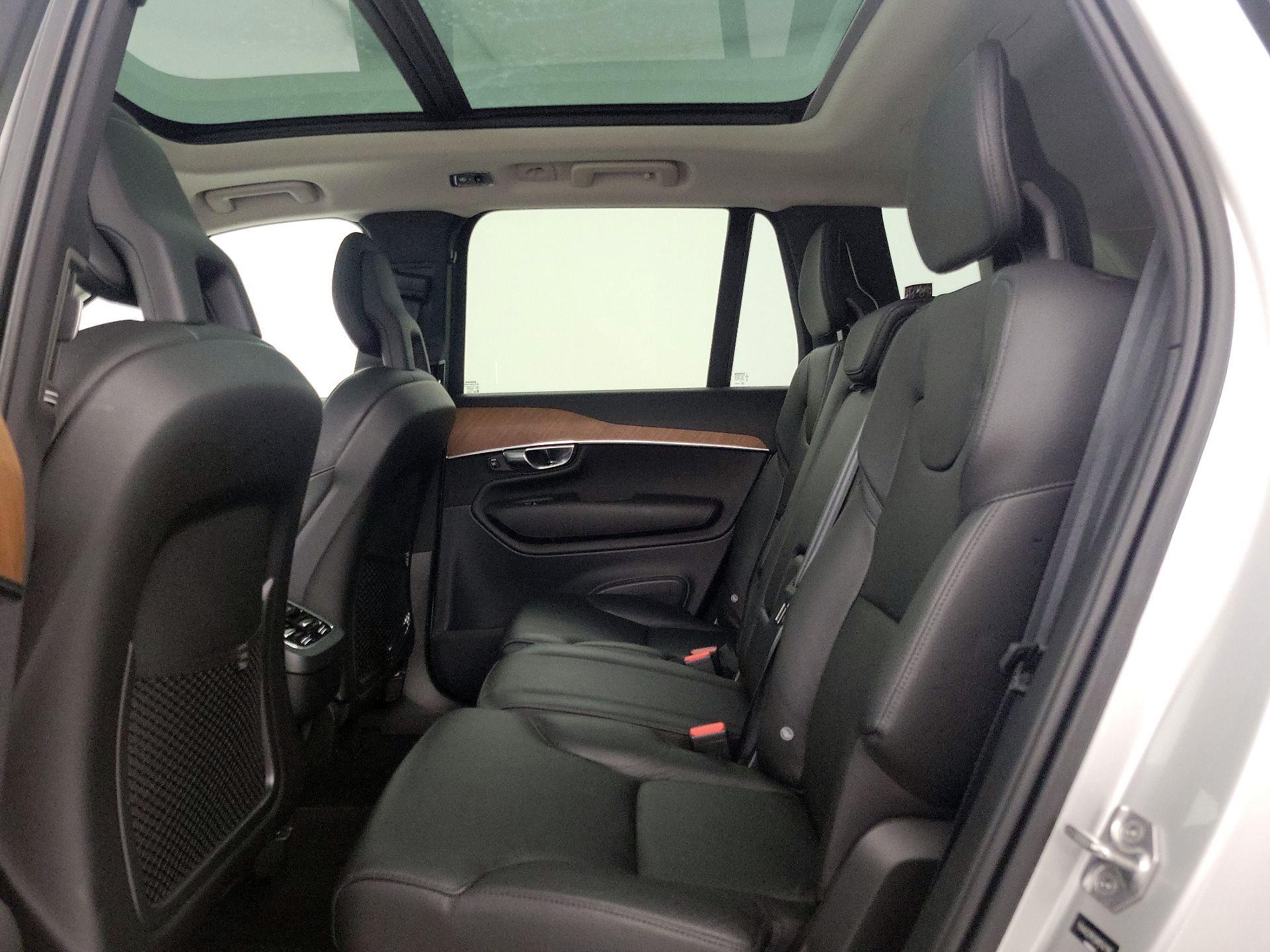 Thumbnail: 2021 Volvo XC90 - 19