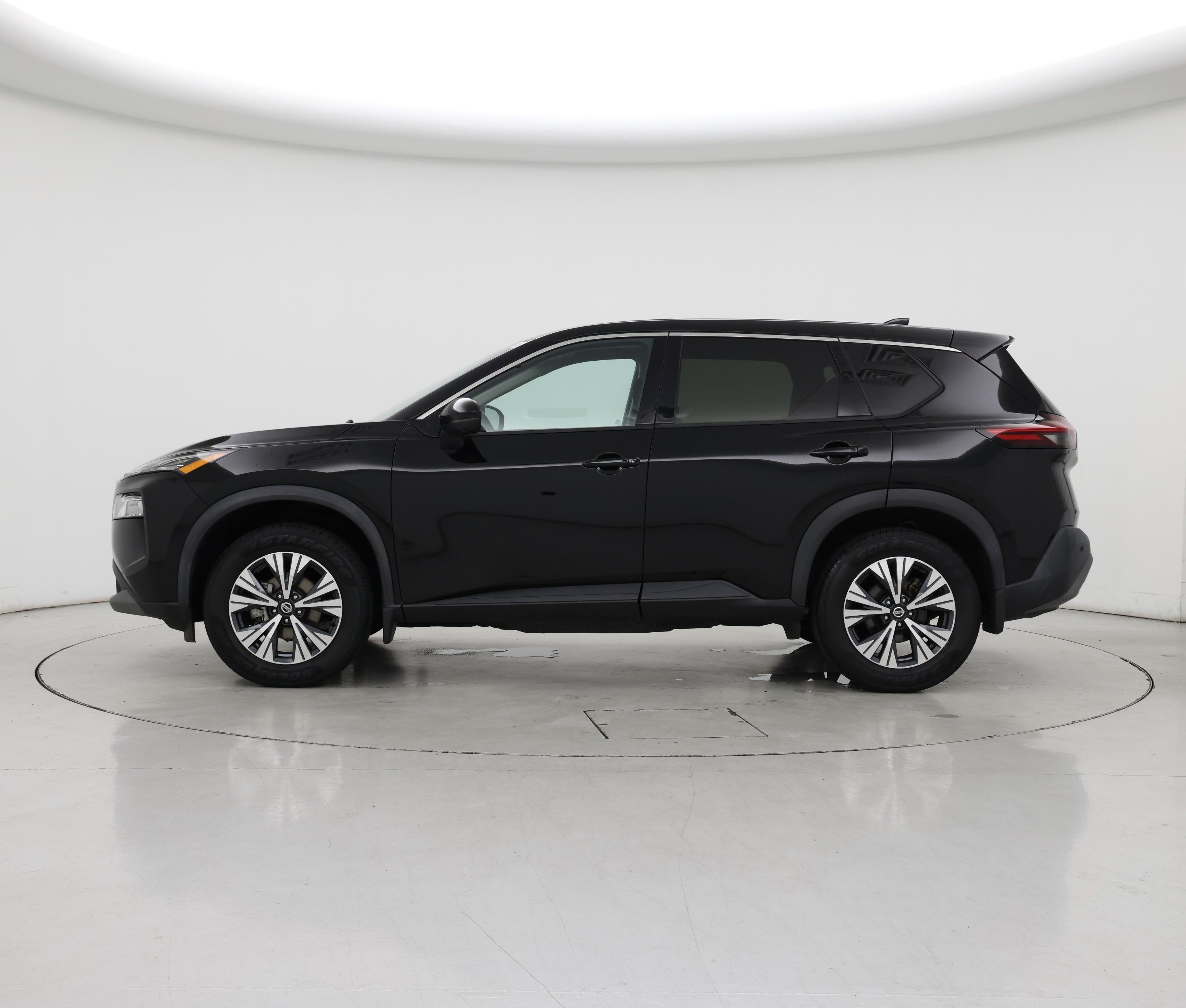 Thumbnail: 2021 Nissan Rogue - 3
