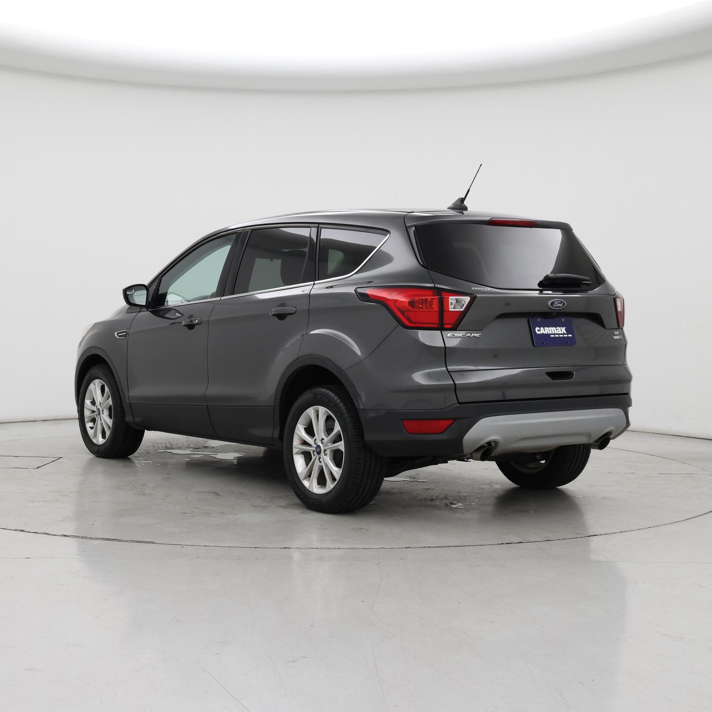 Thumbnail: 2019 Ford Escape - 2