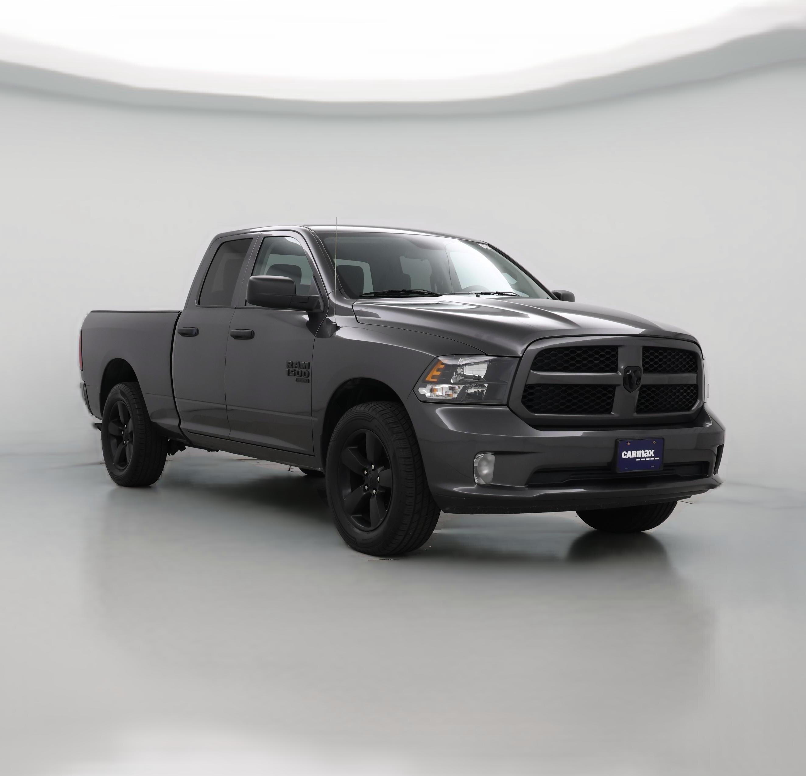 Thumbnail: 2019 RAM 1500 Classic - 1