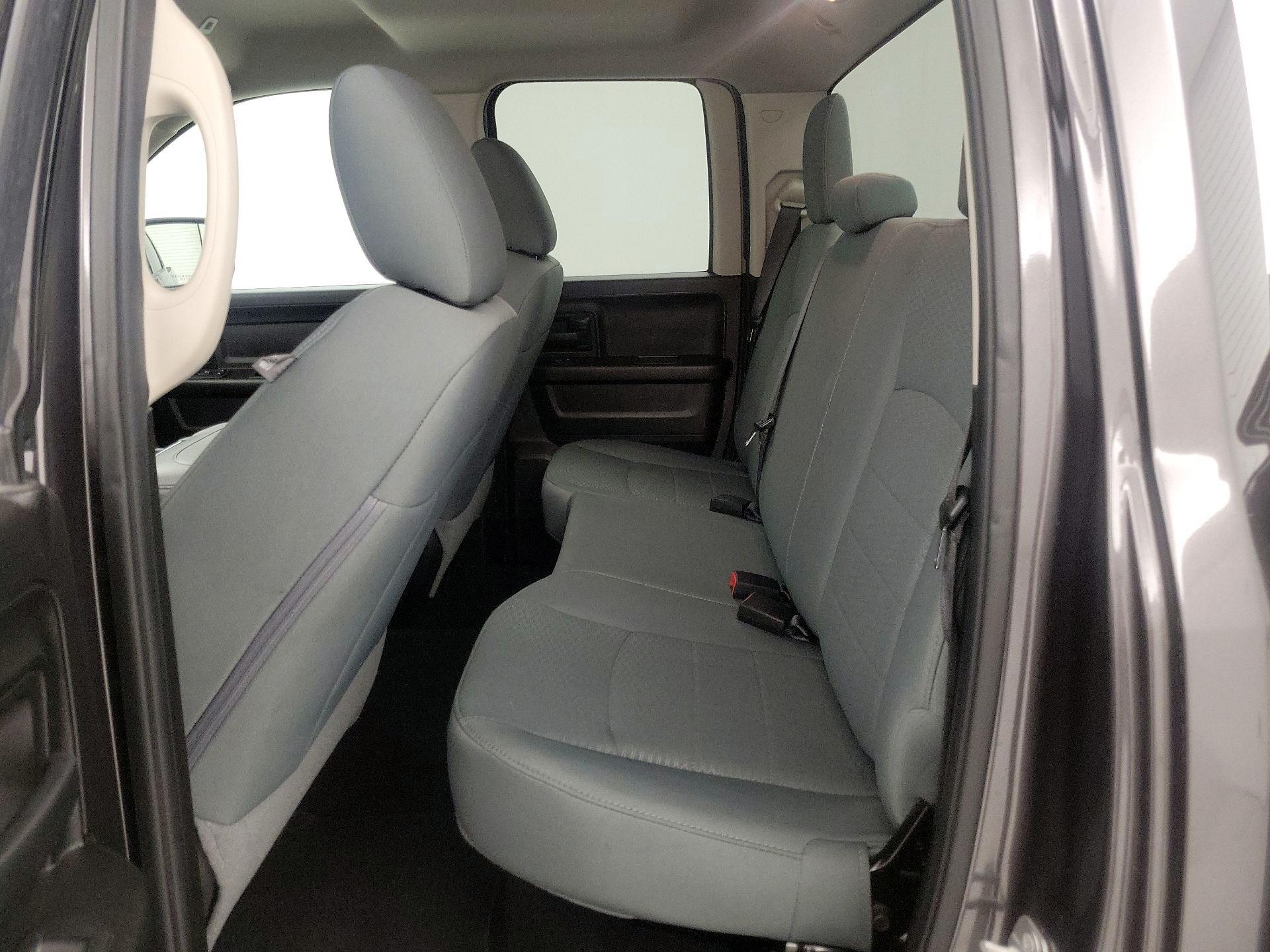 Thumbnail: 2019 RAM 1500 Classic - 19