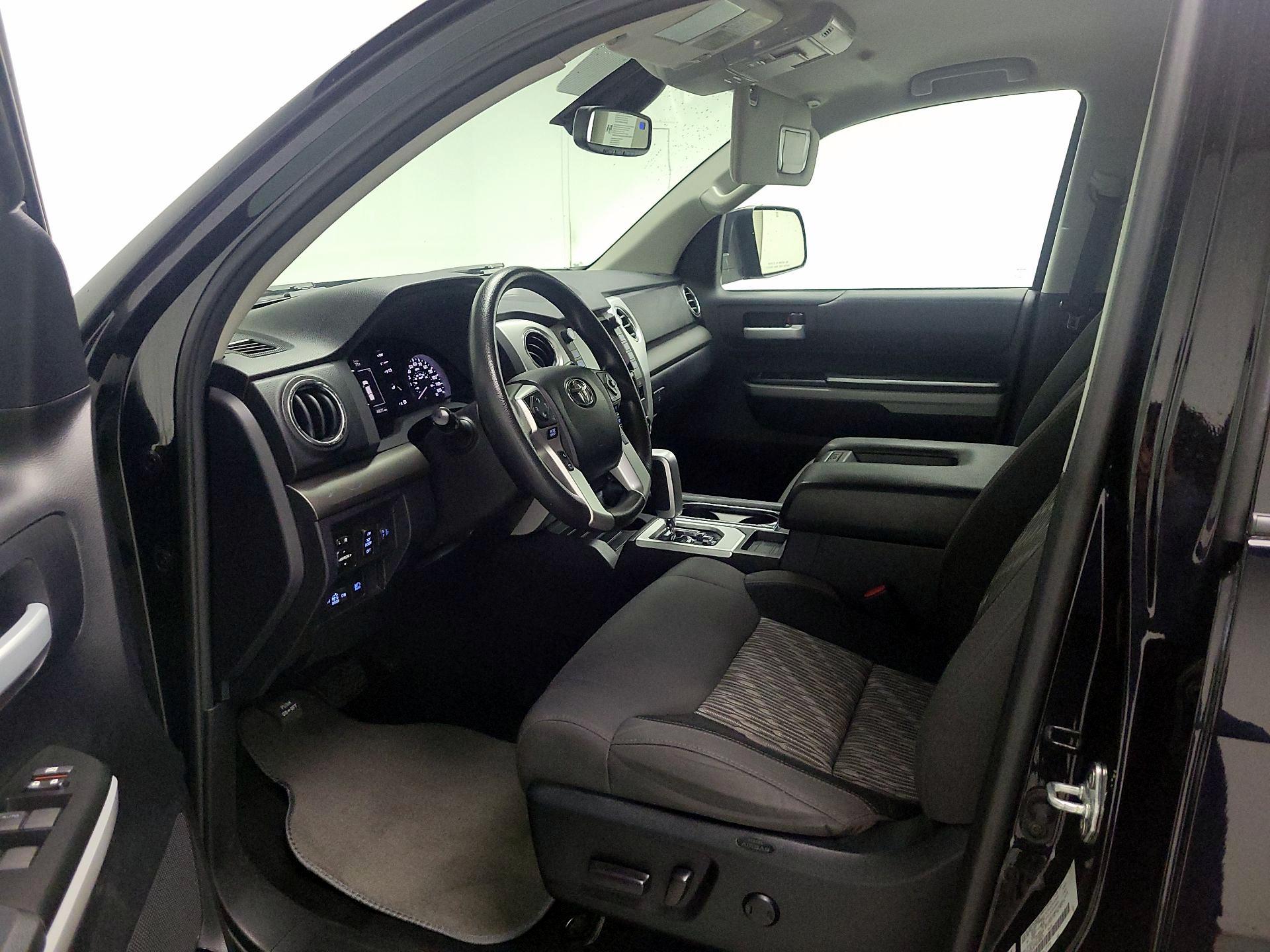 Thumbnail: 2021 Toyota Tundra - 11