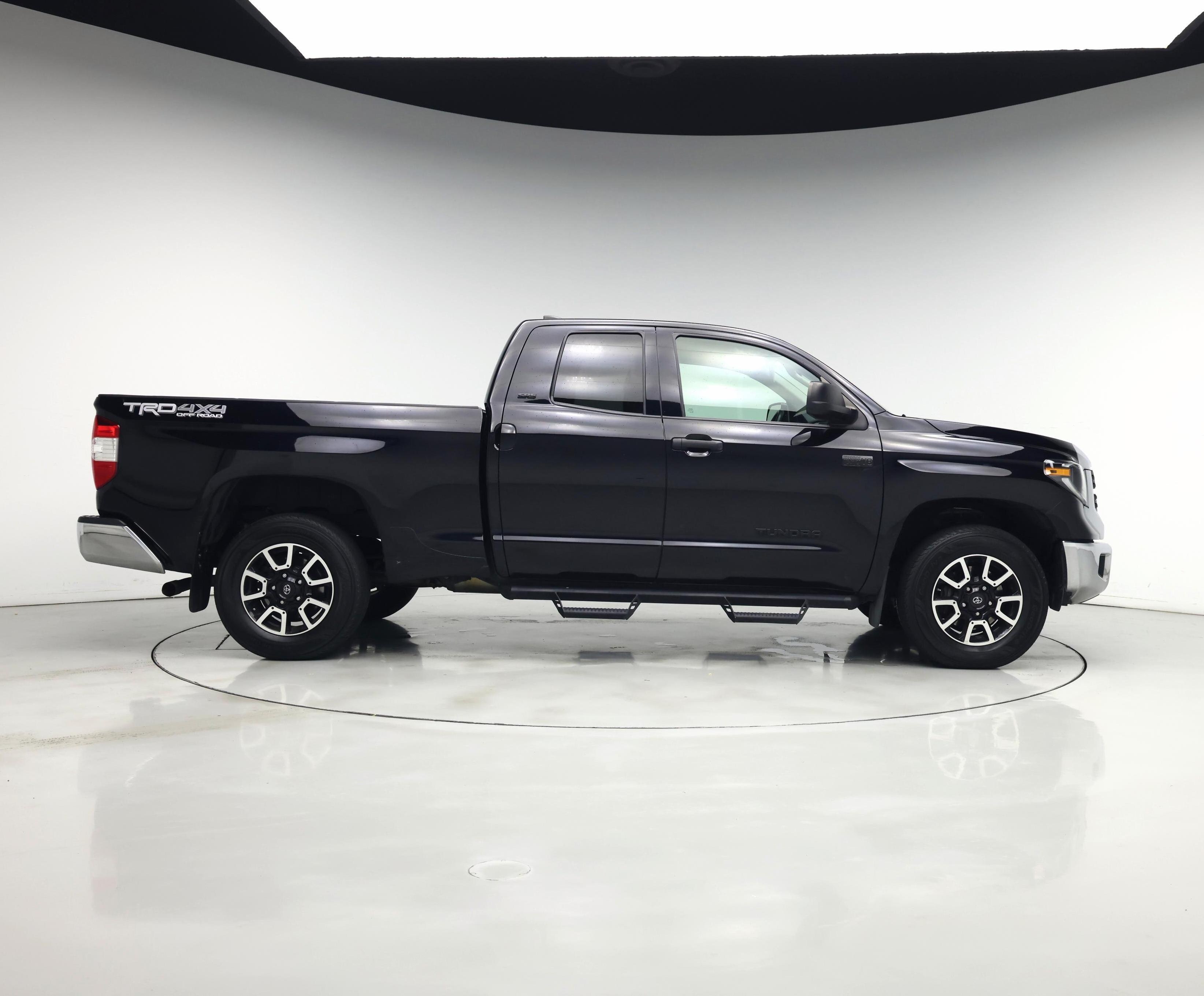Thumbnail: 2021 Toyota Tundra - 7