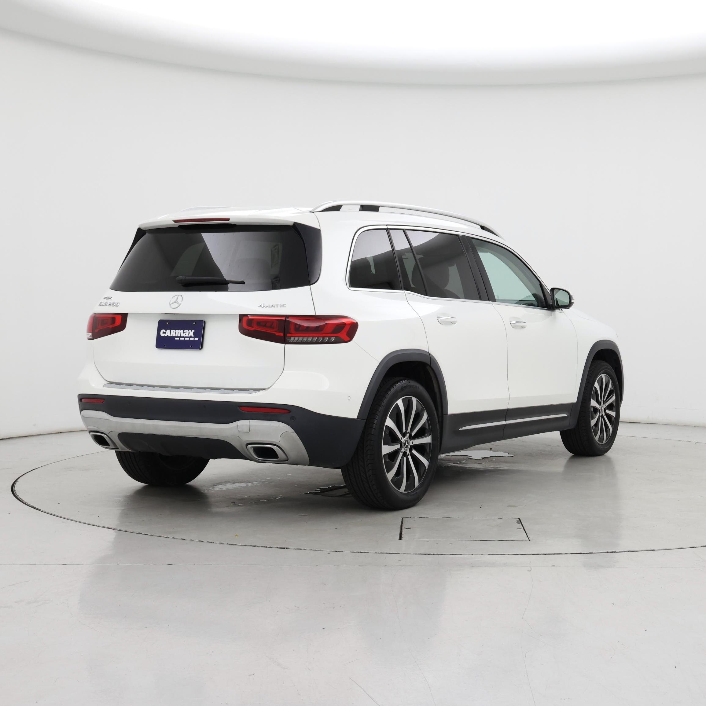 Thumbnail: 2021 Mercedes-Benz GLB - 8