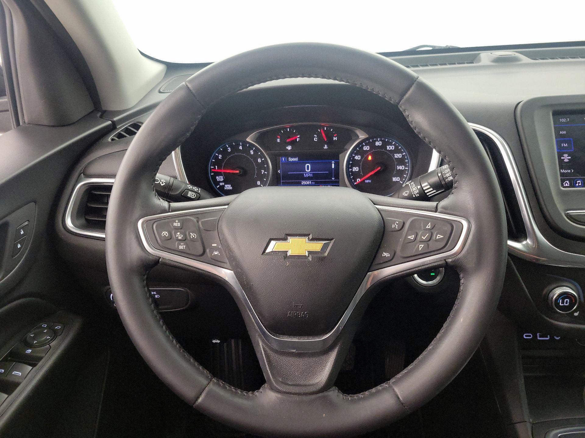 Thumbnail: 2022 Chevrolet Equinox - 10