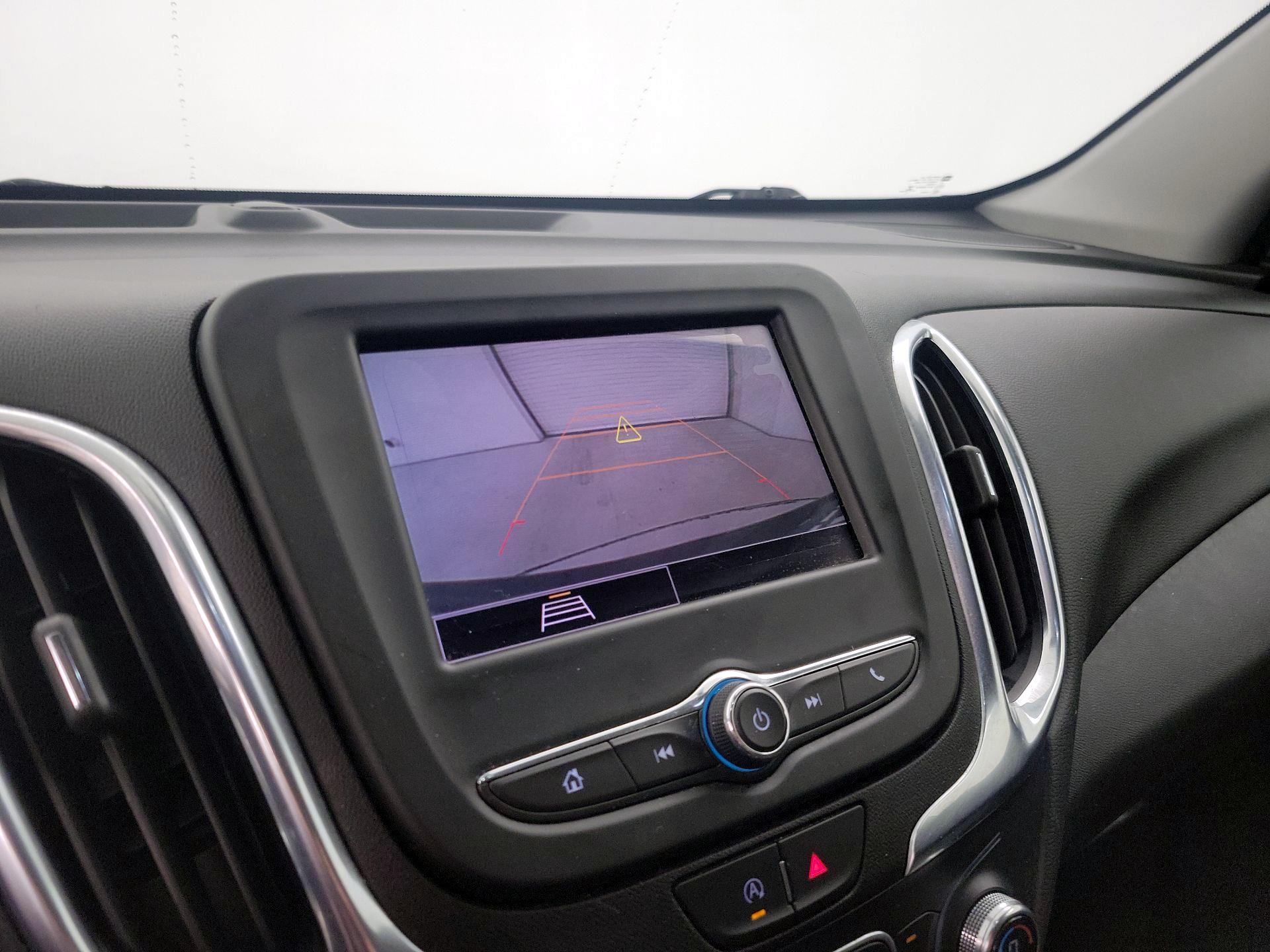 Thumbnail: 2022 Chevrolet Equinox - 14