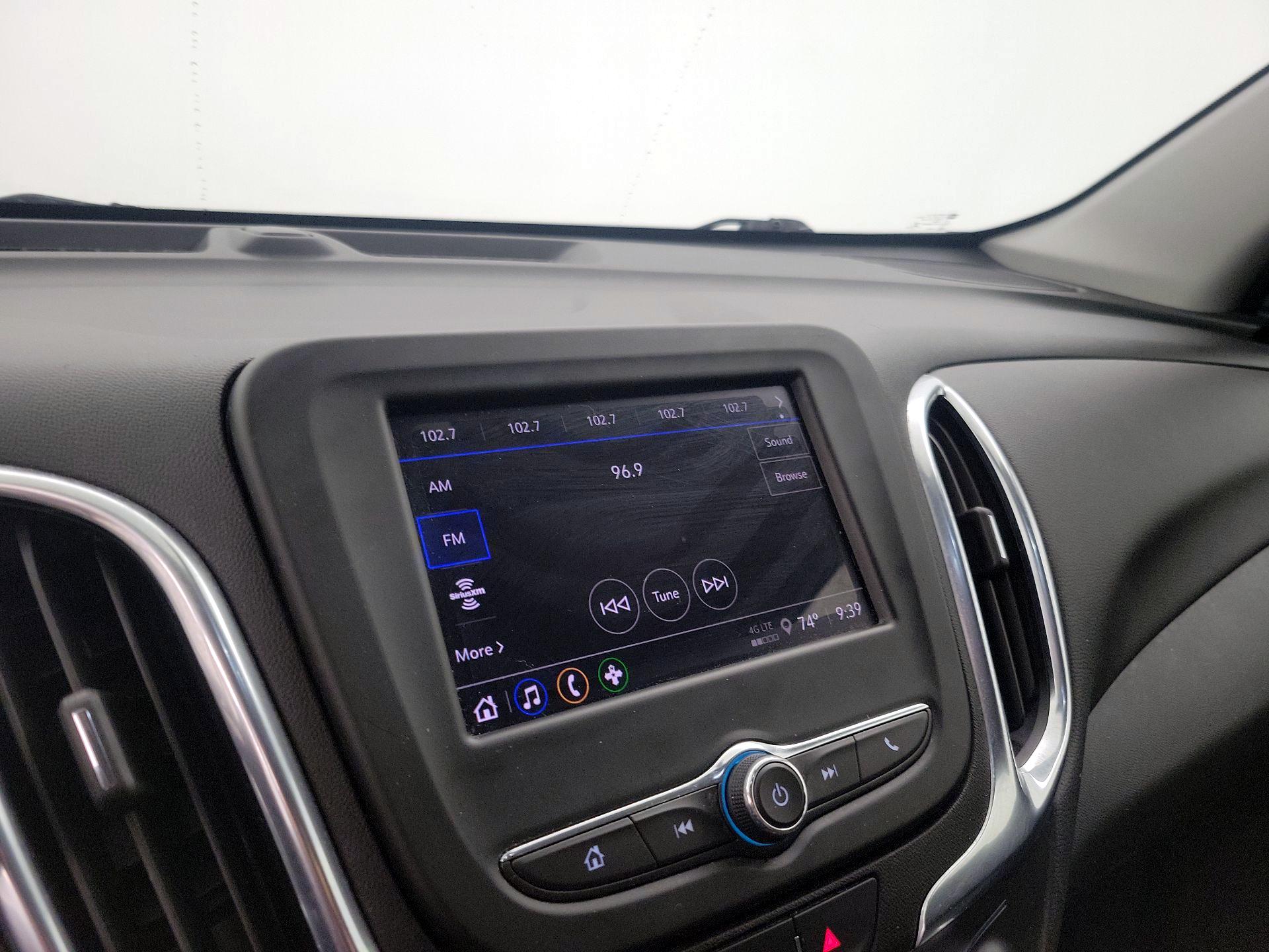Thumbnail: 2022 Chevrolet Equinox - 15